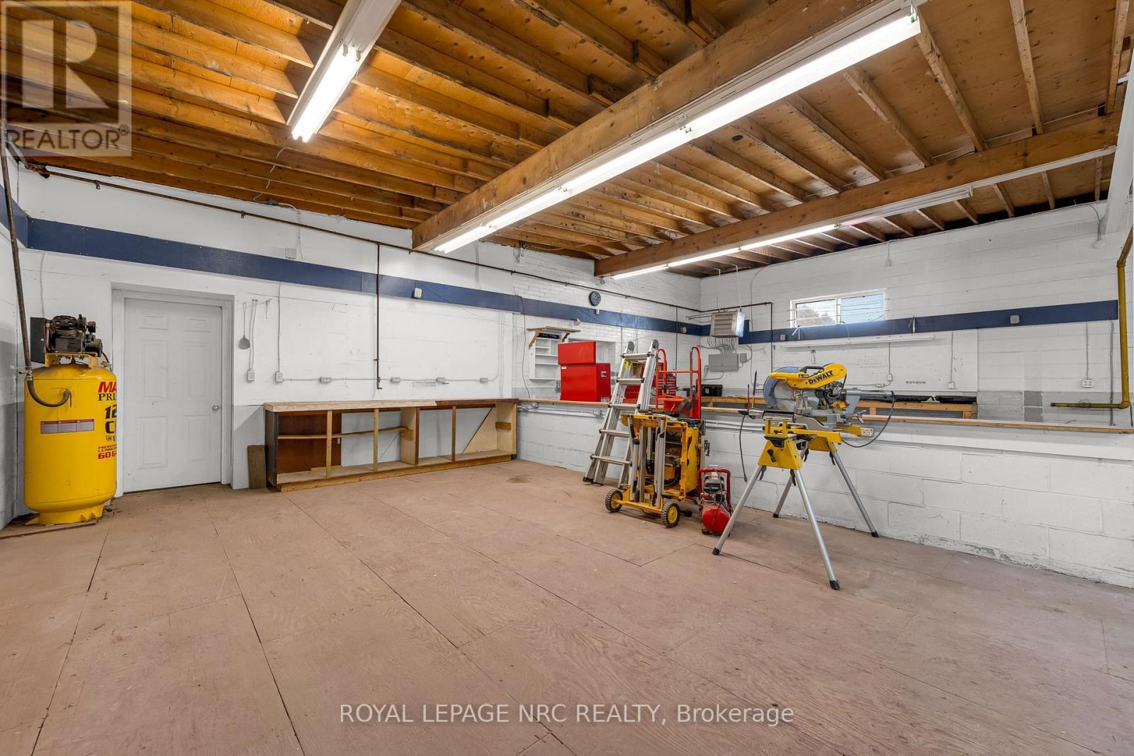 












192 BURGAR STREET

,
Welland (Welland Downtown),




Ontario
L3B2T4

