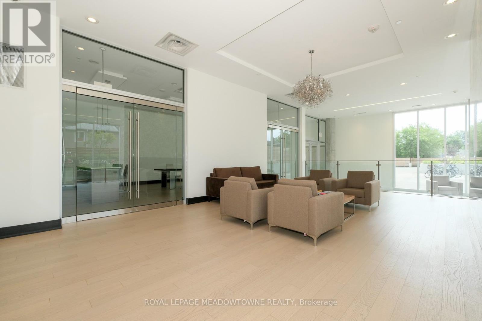 












903 - 2055 DANFORTH AVENUE

,
Toronto,




Ontario
M4C1J8

