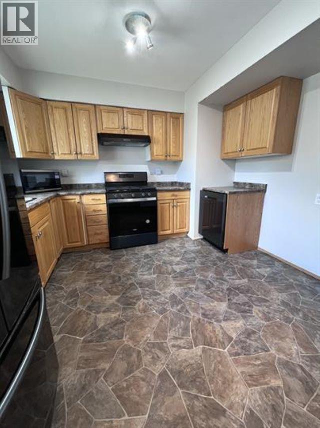 












84 5550 SIMPSON TRAIL

,
Fort Nelson,




British Columbia
V0C1R0

