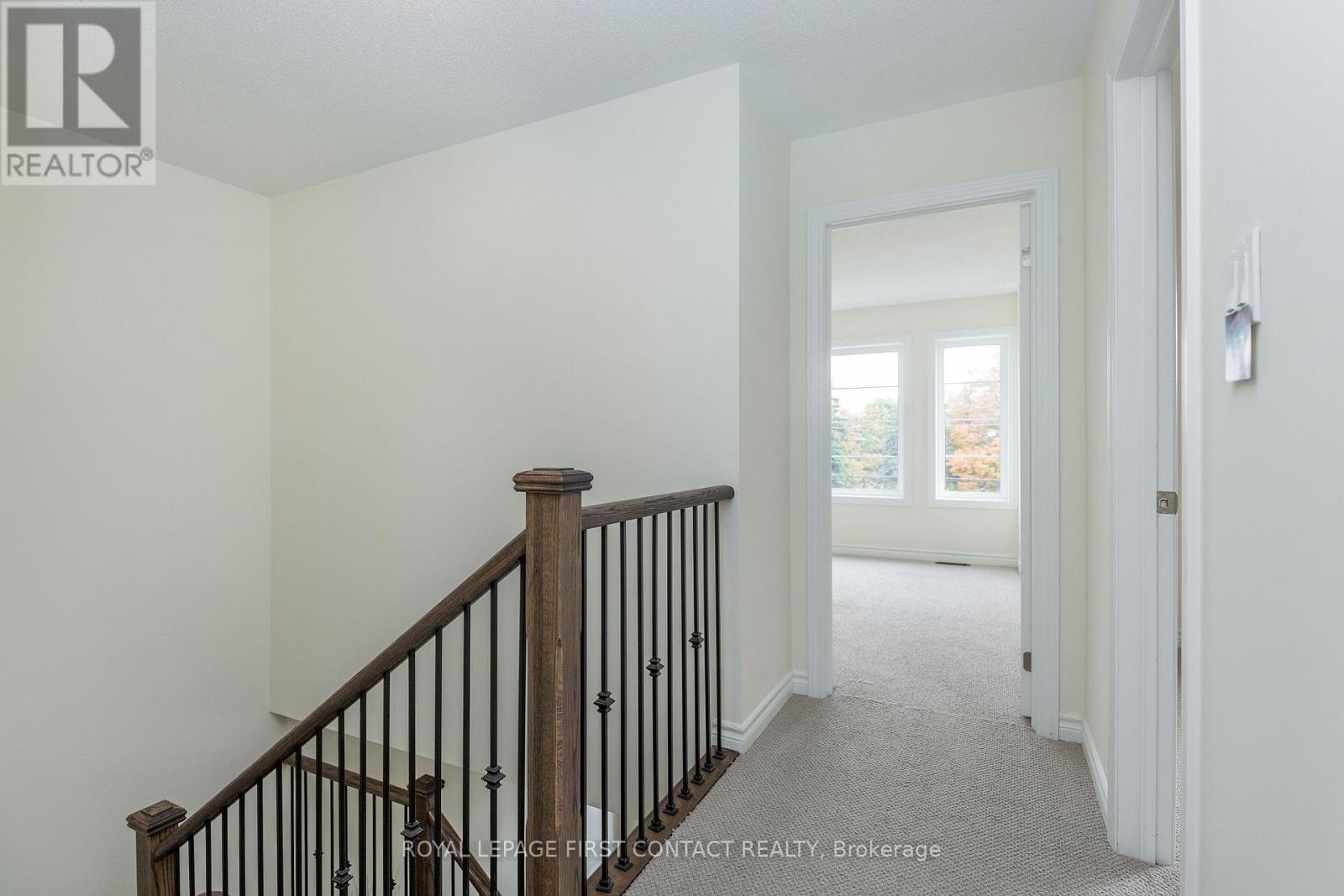 












86 KENNETH ROGERS CRESCENT

,
East Gwillimbury,




Ontario
L9N1S5

