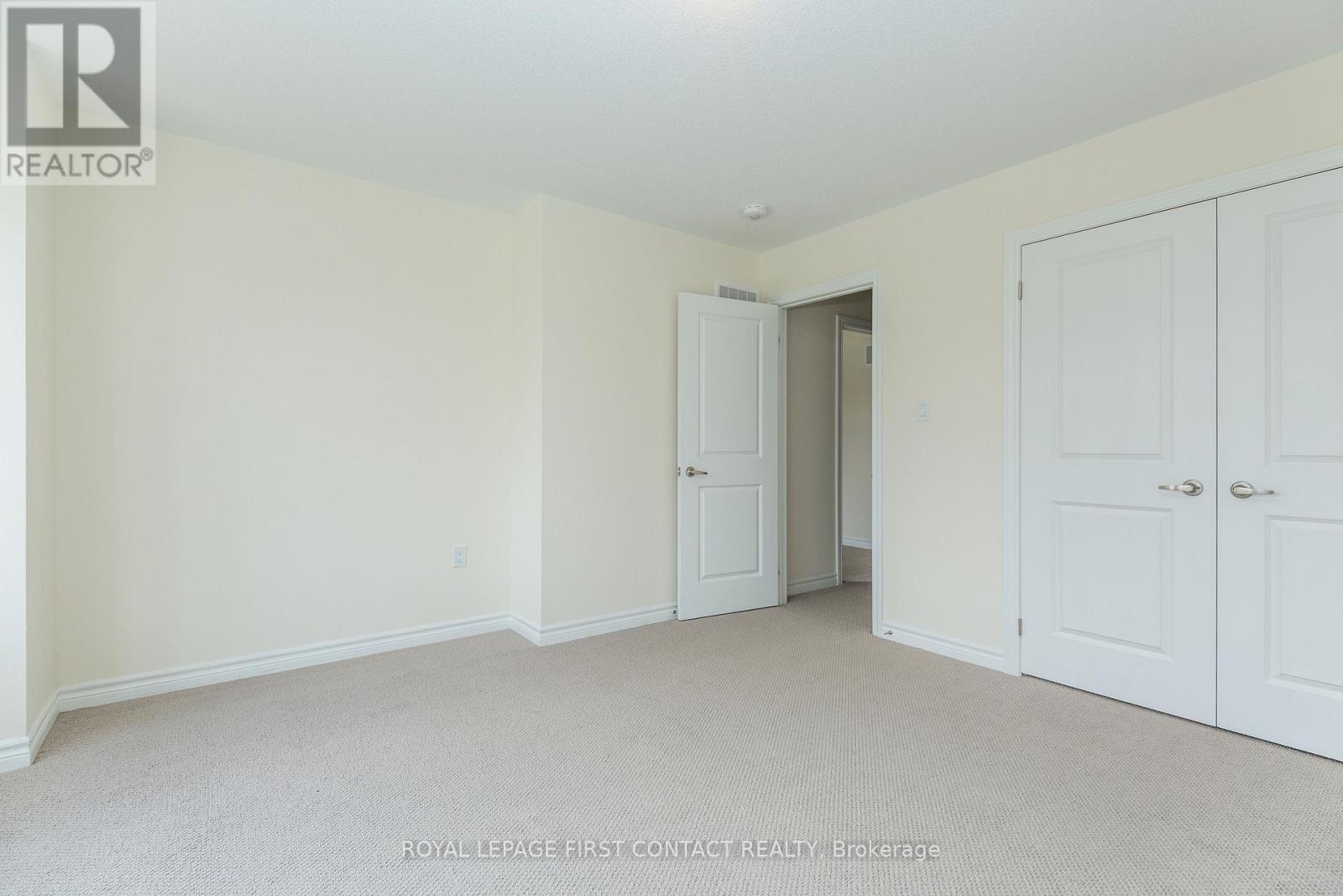 












86 KENNETH ROGERS CRESCENT

,
East Gwillimbury,




Ontario
L9N1S5

