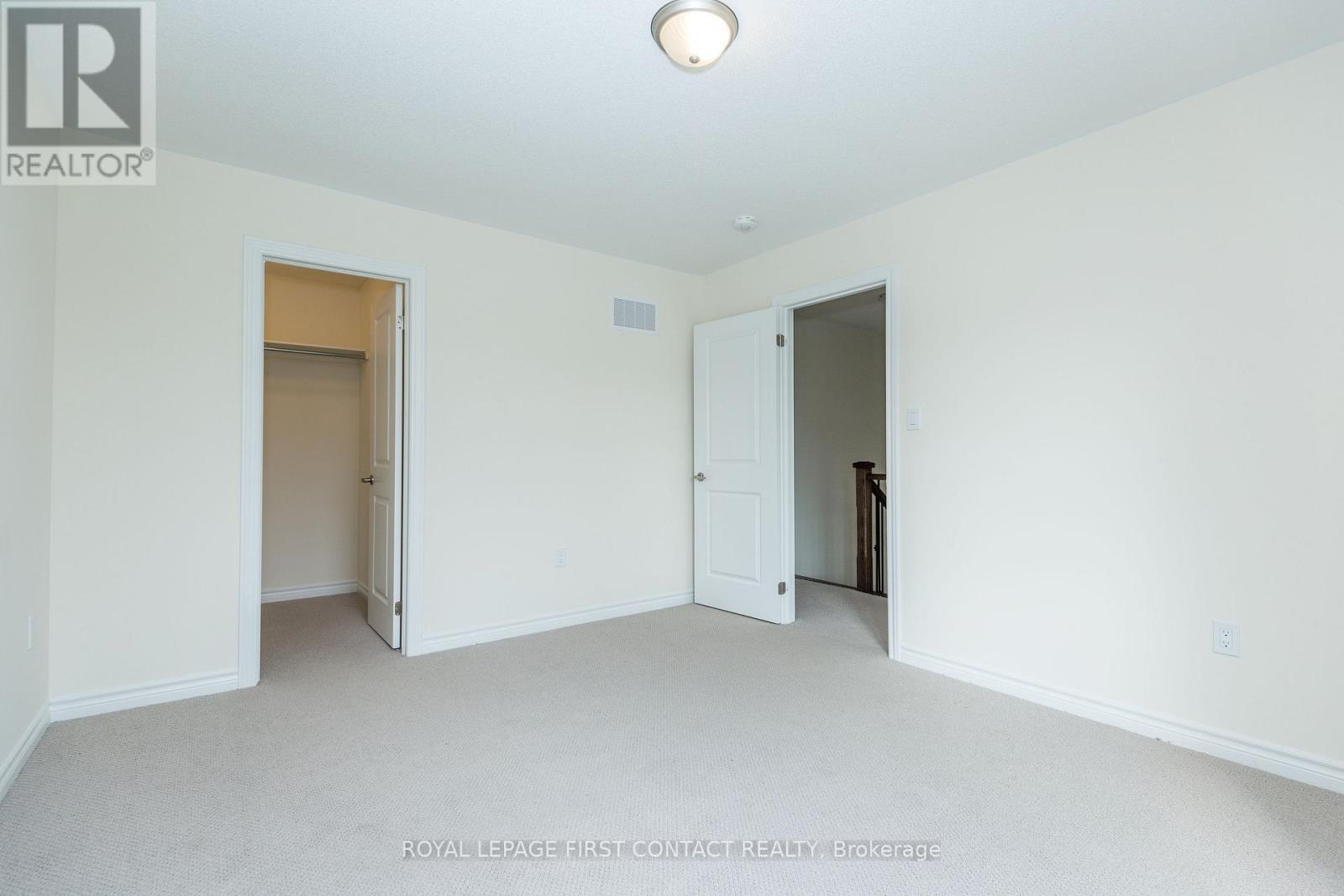 












86 KENNETH ROGERS CRESCENT

,
East Gwillimbury,




Ontario
L9N1S5

