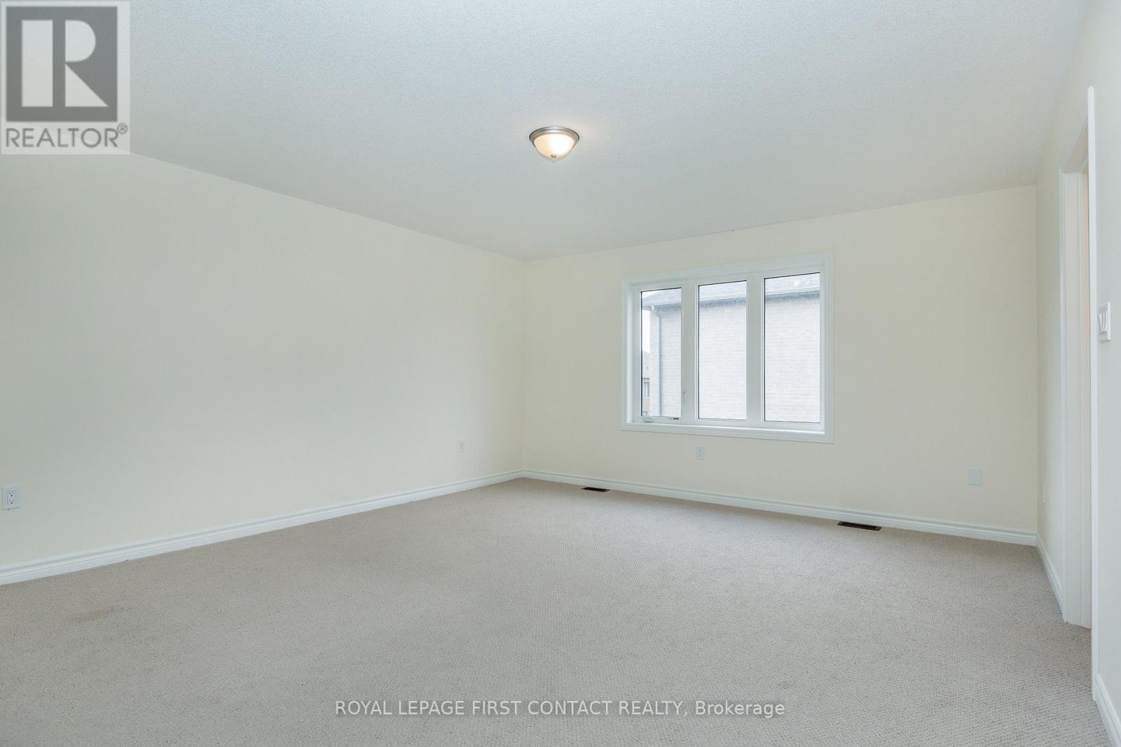 












86 KENNETH ROGERS CRESCENT

,
East Gwillimbury,




Ontario
L9N1S5

