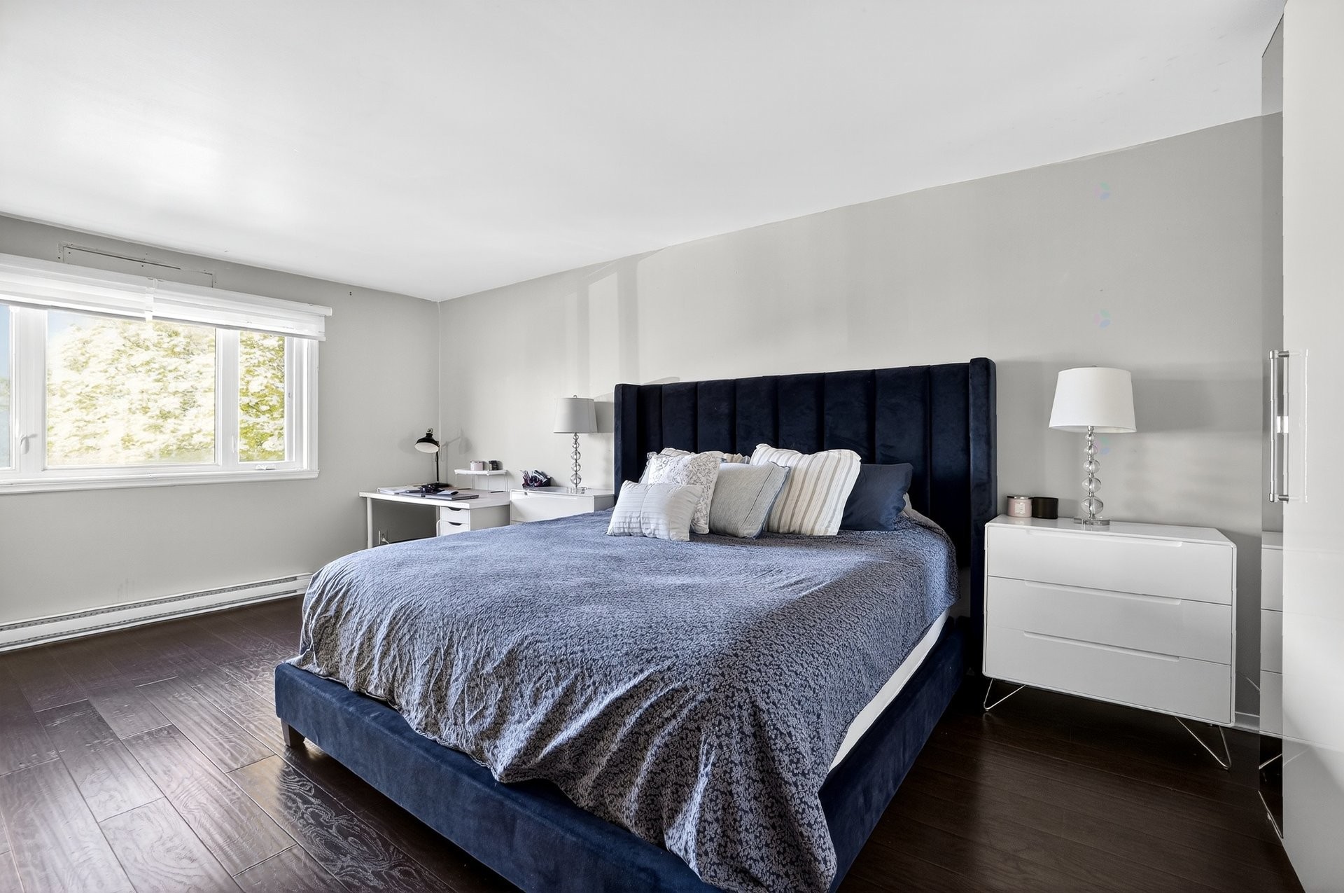 









19470


Boul. Elkas

,
Kirkland,




QC
H9J3L3

