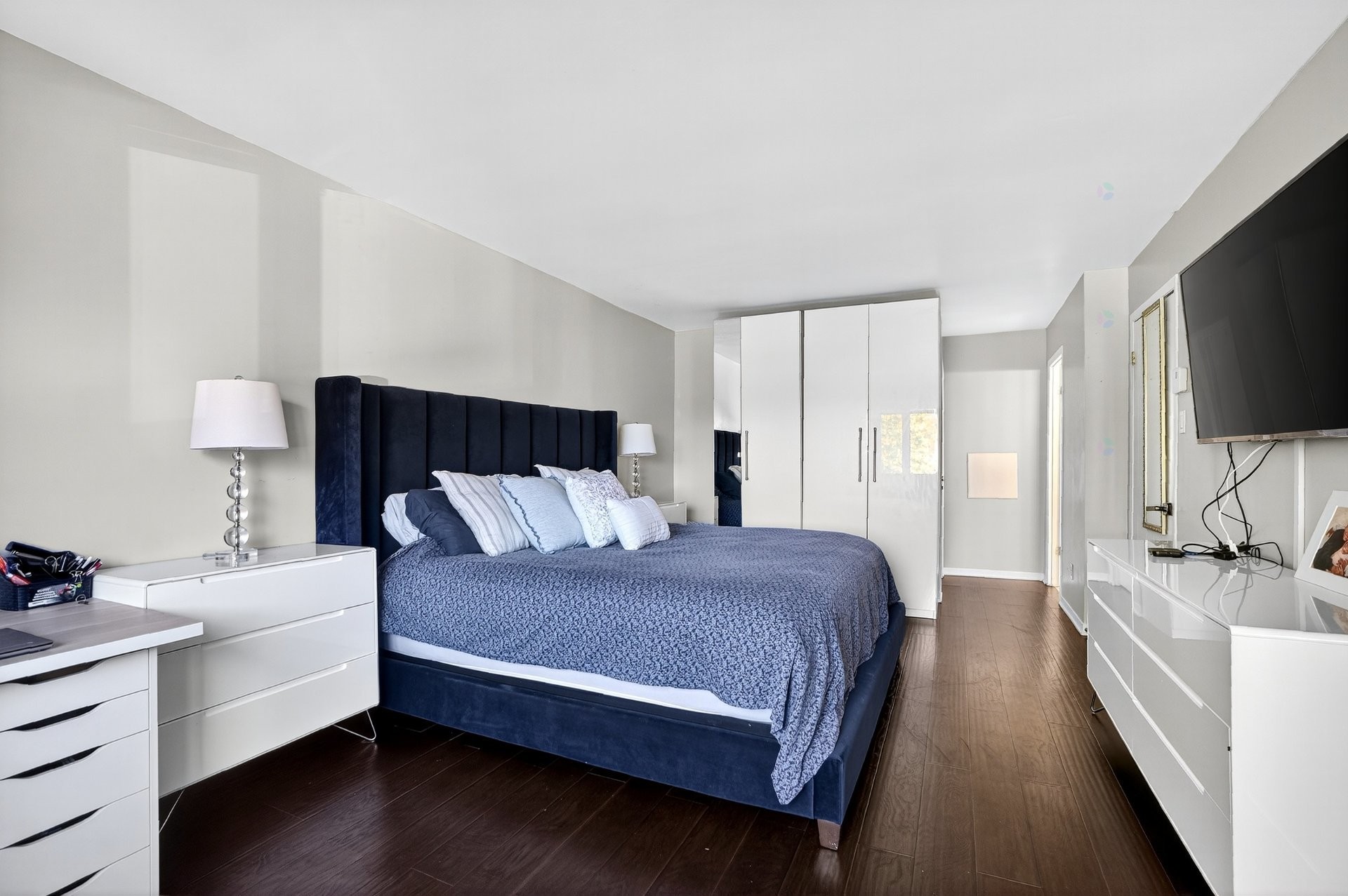 









19470


Boul. Elkas

,
Kirkland,




QC
H9J3L3

