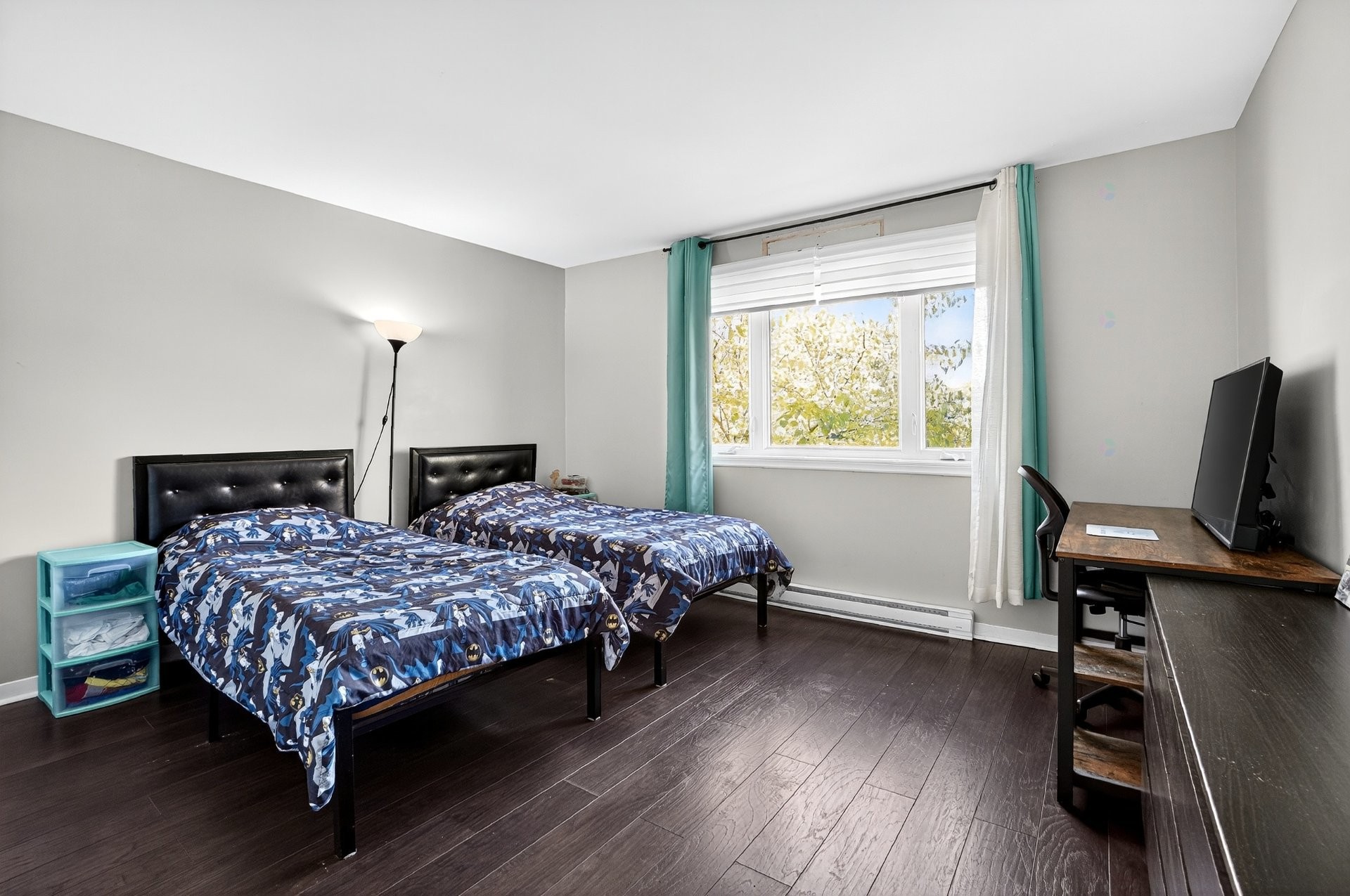 









19470


Boul. Elkas

,
Kirkland,




QC
H9J3L3

