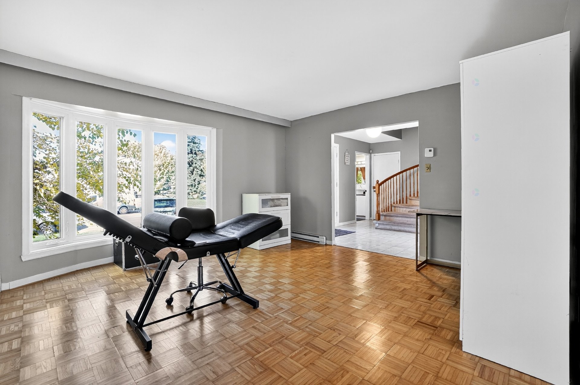 









19470


Boul. Elkas

,
Kirkland,




QC
H9J3L3

