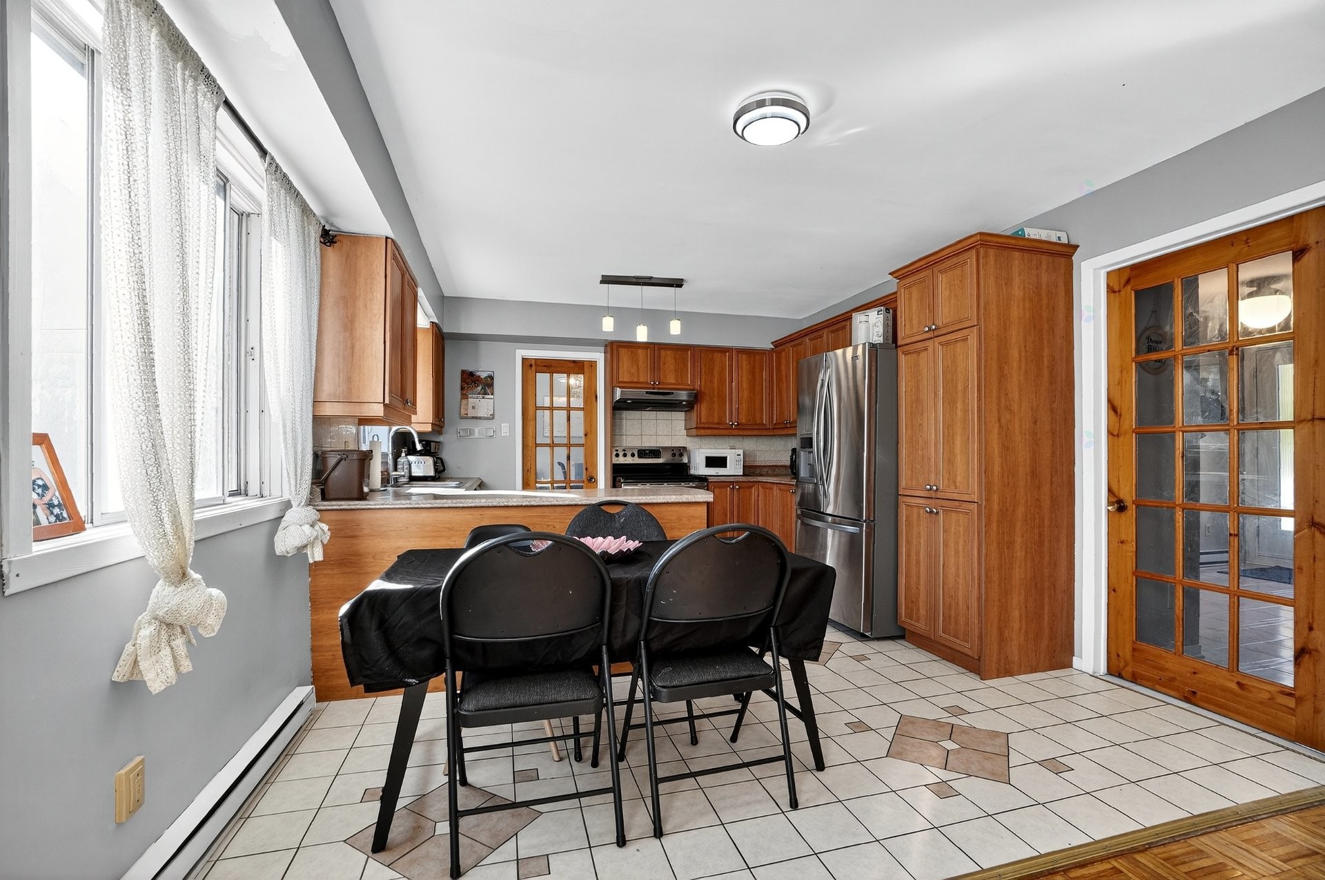 









19470


Boul. Elkas

,
Kirkland,




QC
H9J3L3

