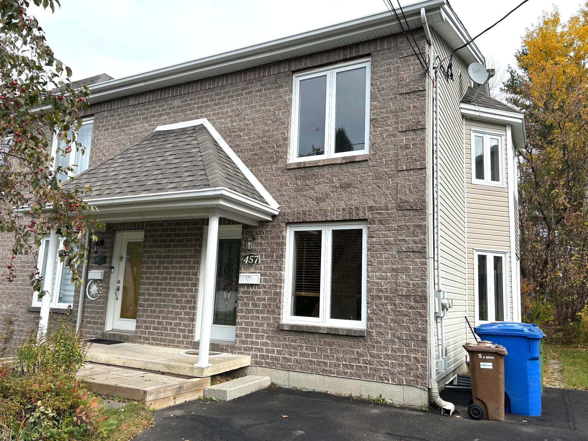 









457


Rue Bellevue

,
Magog,




QC
J1X5V7

