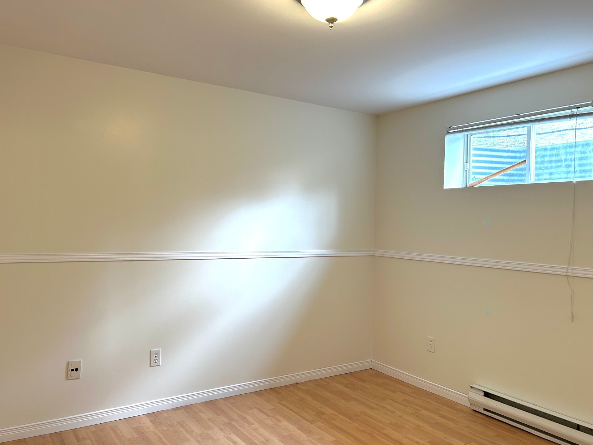 









457


Rue Bellevue

,
Magog,




QC
J1X5V7

