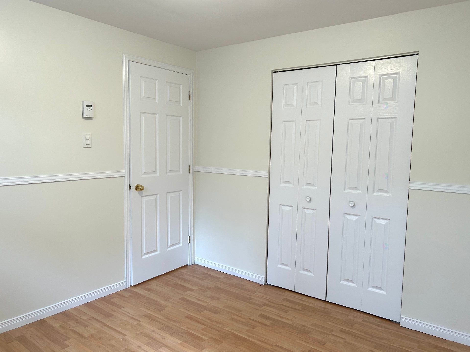 









457


Rue Bellevue

,
Magog,




QC
J1X5V7

