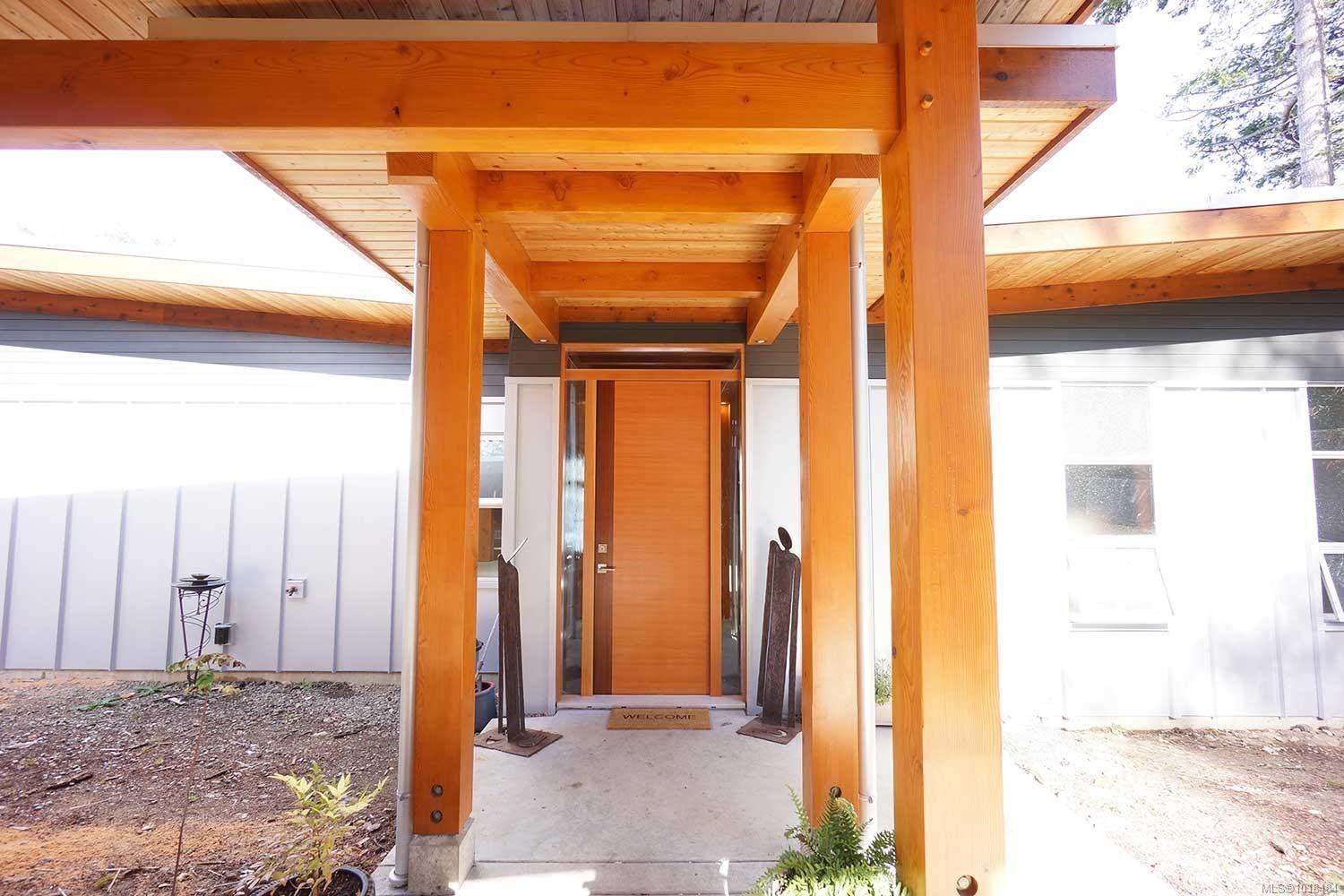 









3870


East

Rd,
Denman Island,




BC
V0R 1T0

