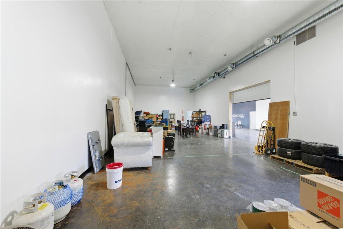 









6924 / 6926


Old Kamloops

Road,
Vernon,




BC
V1H 1W1

