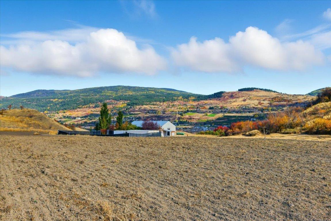 









6924 / 6926


Old Kamloops

Road,
Vernon,




BC
V1H 1W1

