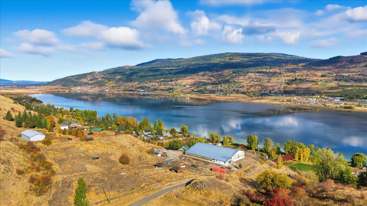 









6924 / 6926


Old Kamloops

Road,
Vernon,




BC
V1H 1W1

