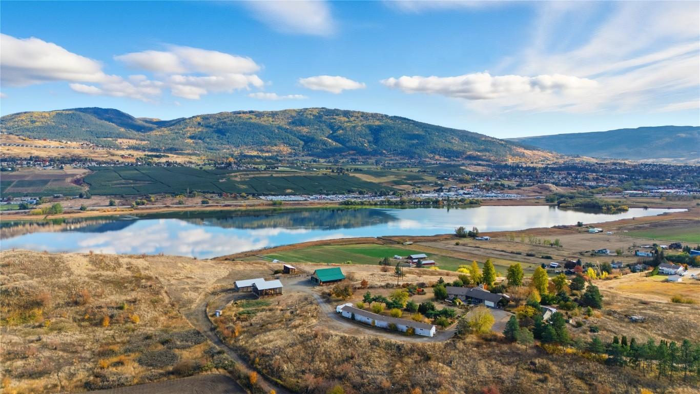 









6924 / 6926


Old Kamloops

Road,
Vernon,




BC
V1H 1W1

