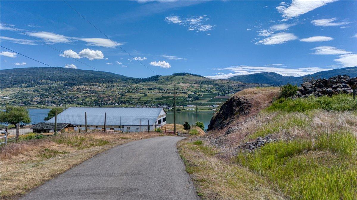 









6924 / 6926


Old Kamloops

Road,
Vernon,




BC
V1H 1W1

