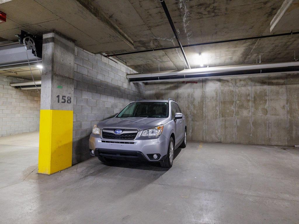 









3647


Av. Jean-Béraud

, 208,
Chomedey (Laval),




QC
H7T0N4

