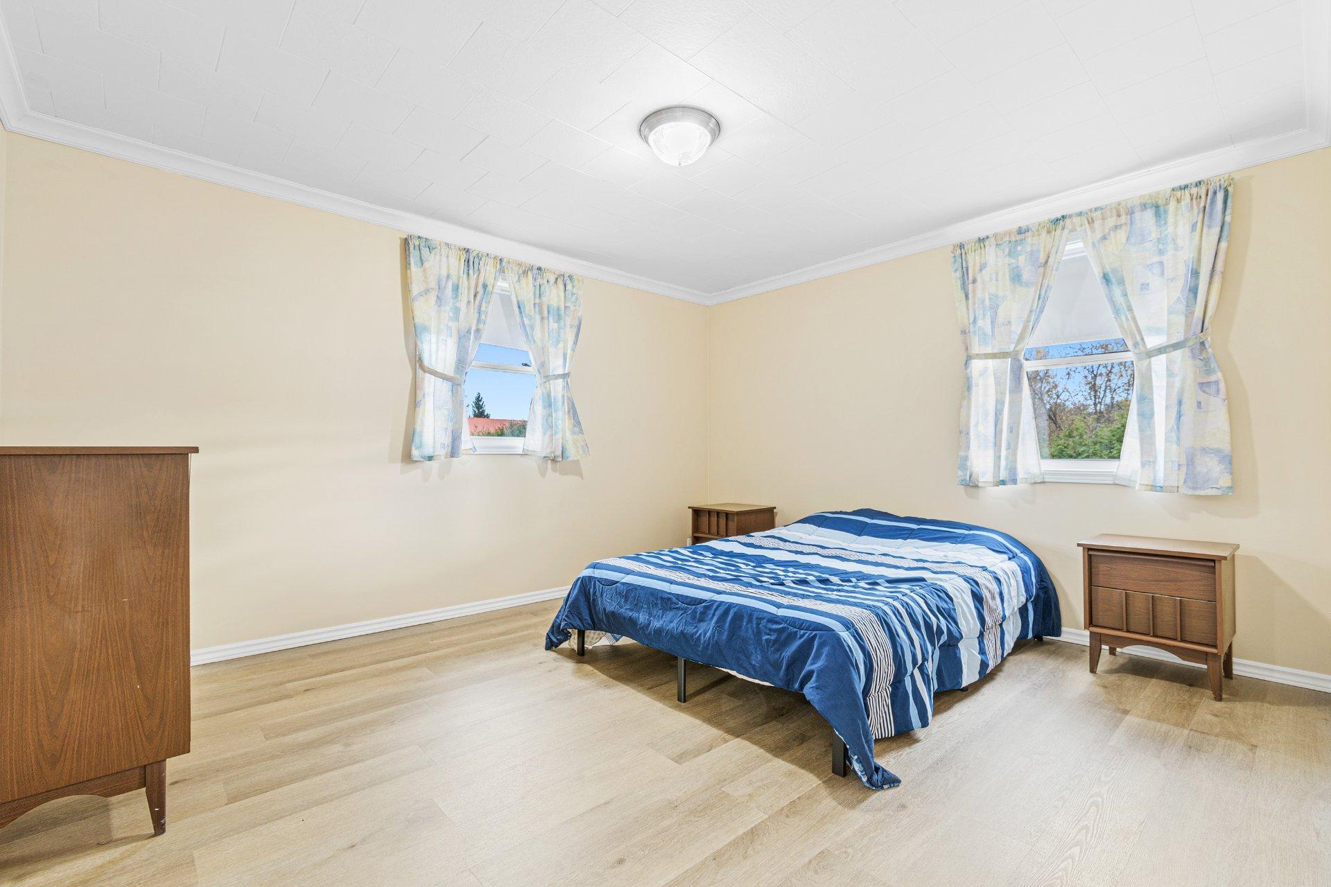 









4


Rue Louis-Seize

,
Brownsburg-Chatham,




QC
J8G2K8

