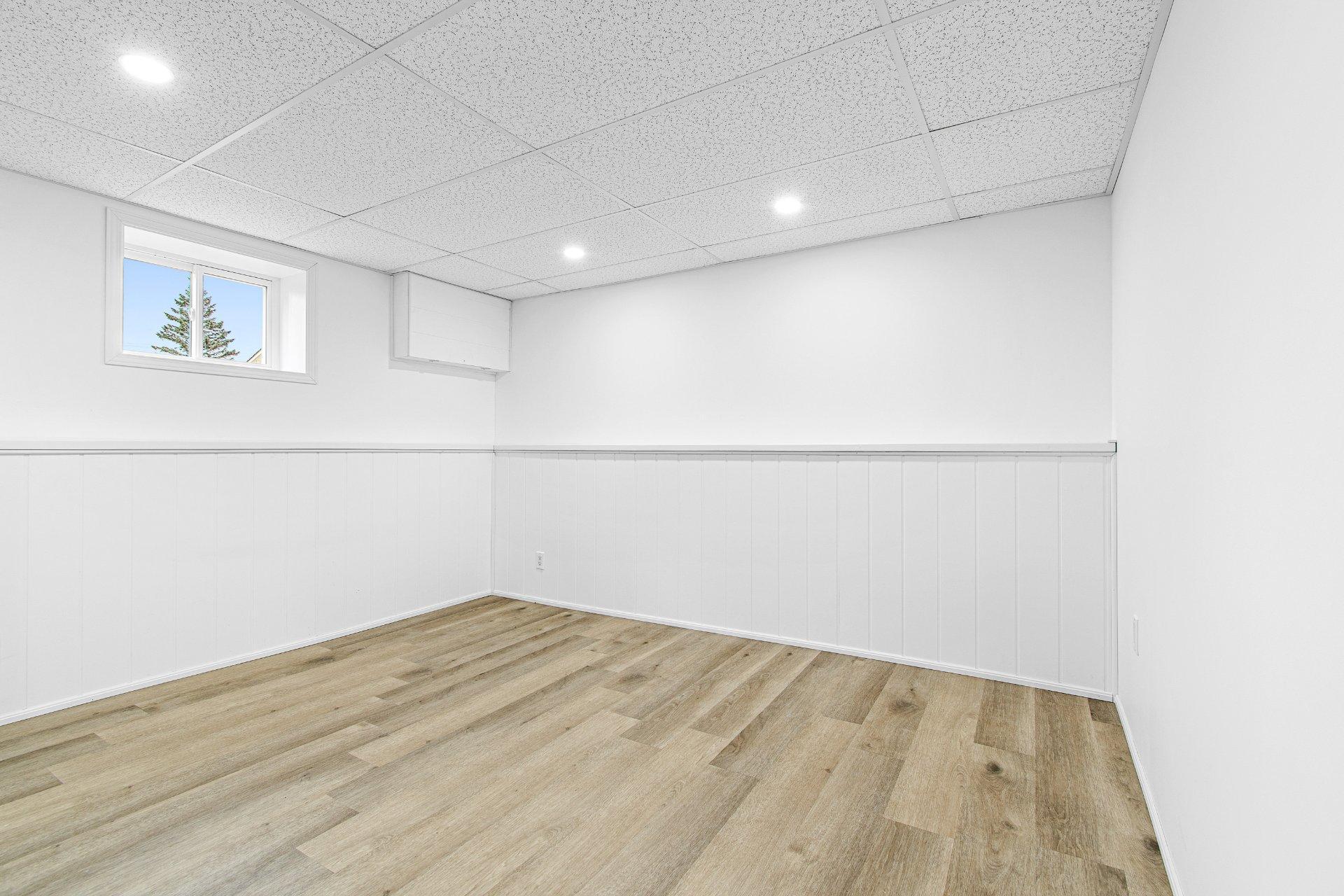 









4


Rue Louis-Seize

,
Brownsburg-Chatham,




QC
J8G2K8

