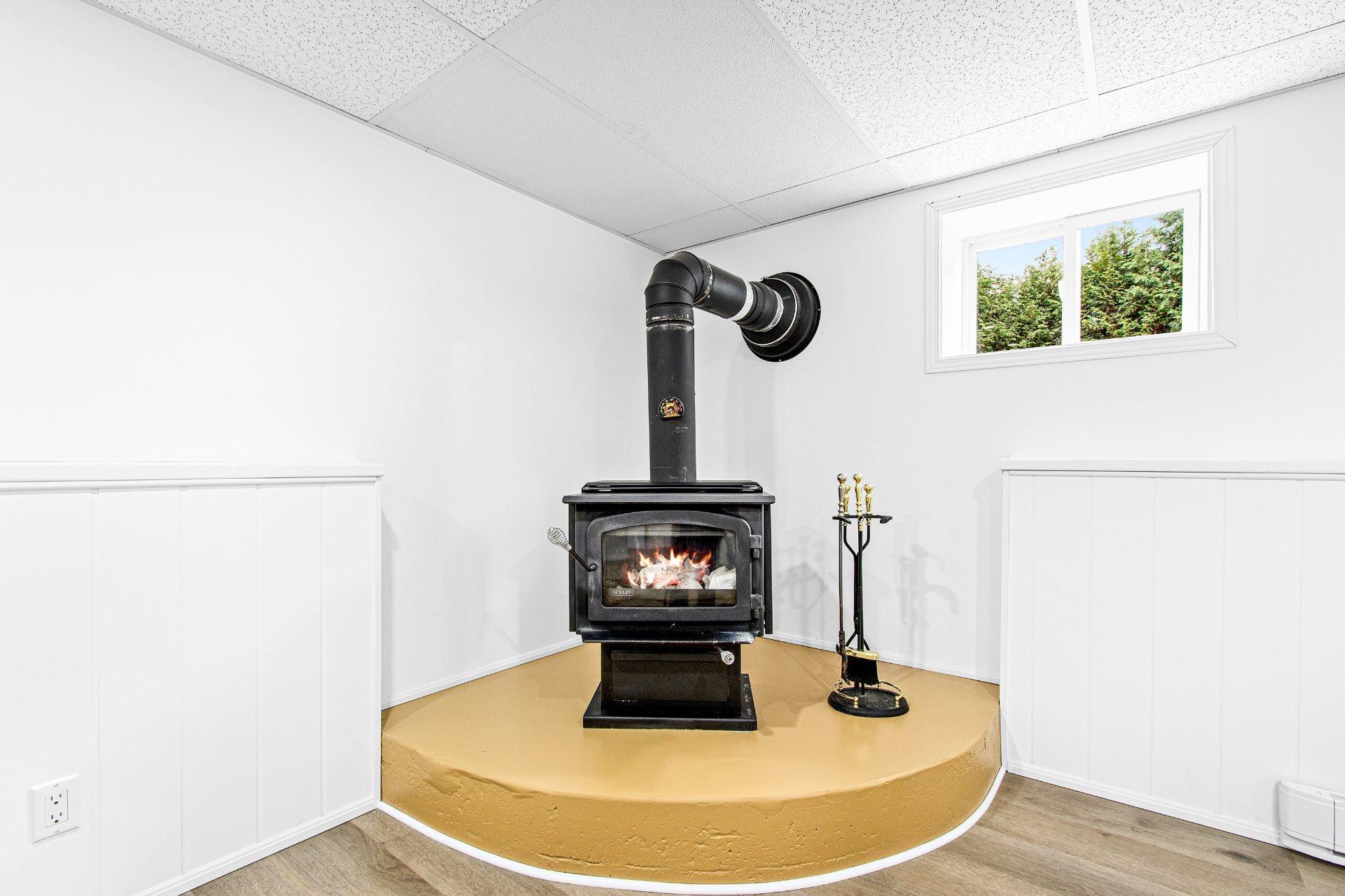 









4


Rue Louis-Seize

,
Brownsburg-Chatham,




QC
J8G2K8

