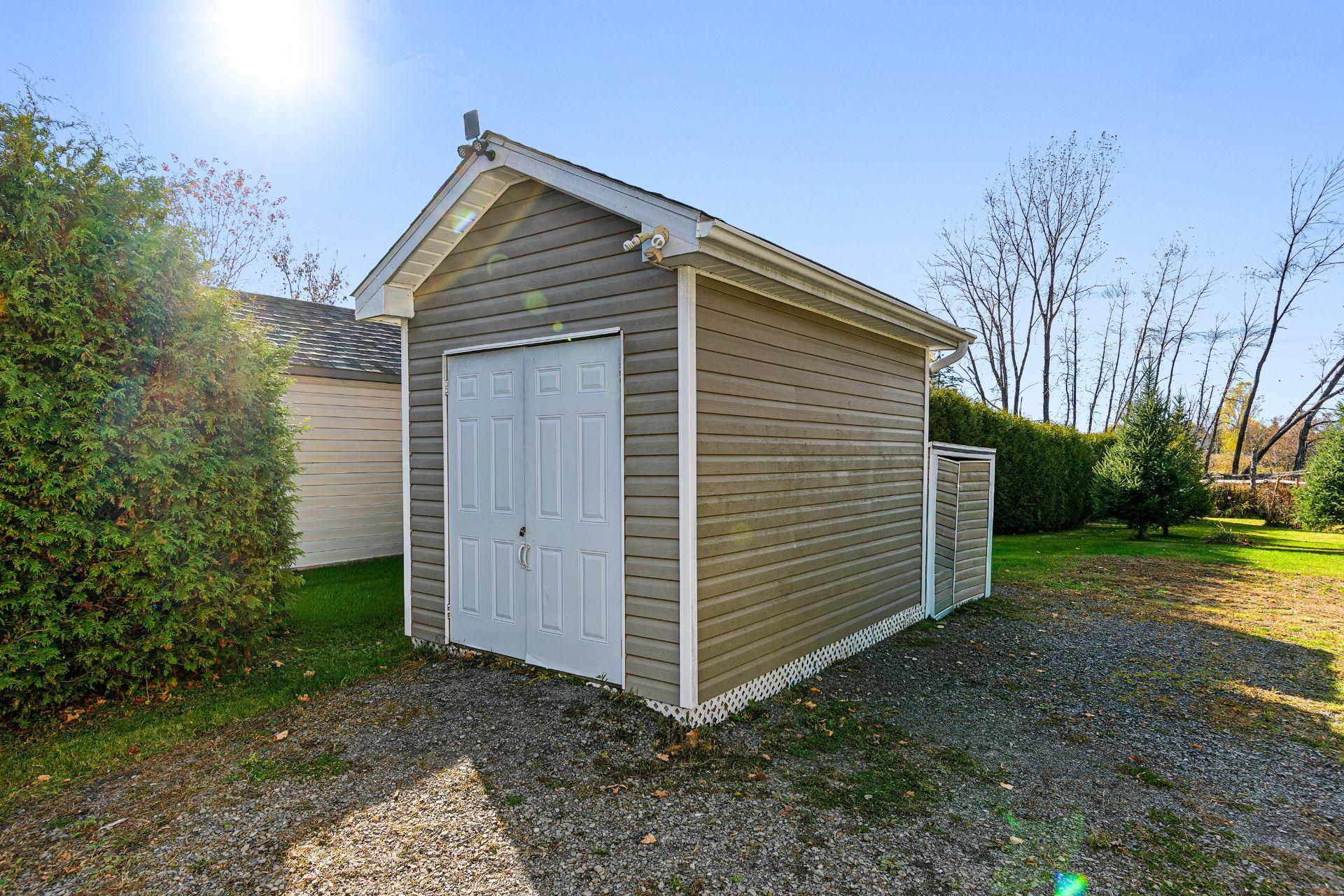 









4


Rue Louis-Seize

,
Brownsburg-Chatham,




QC
J8G2K8

