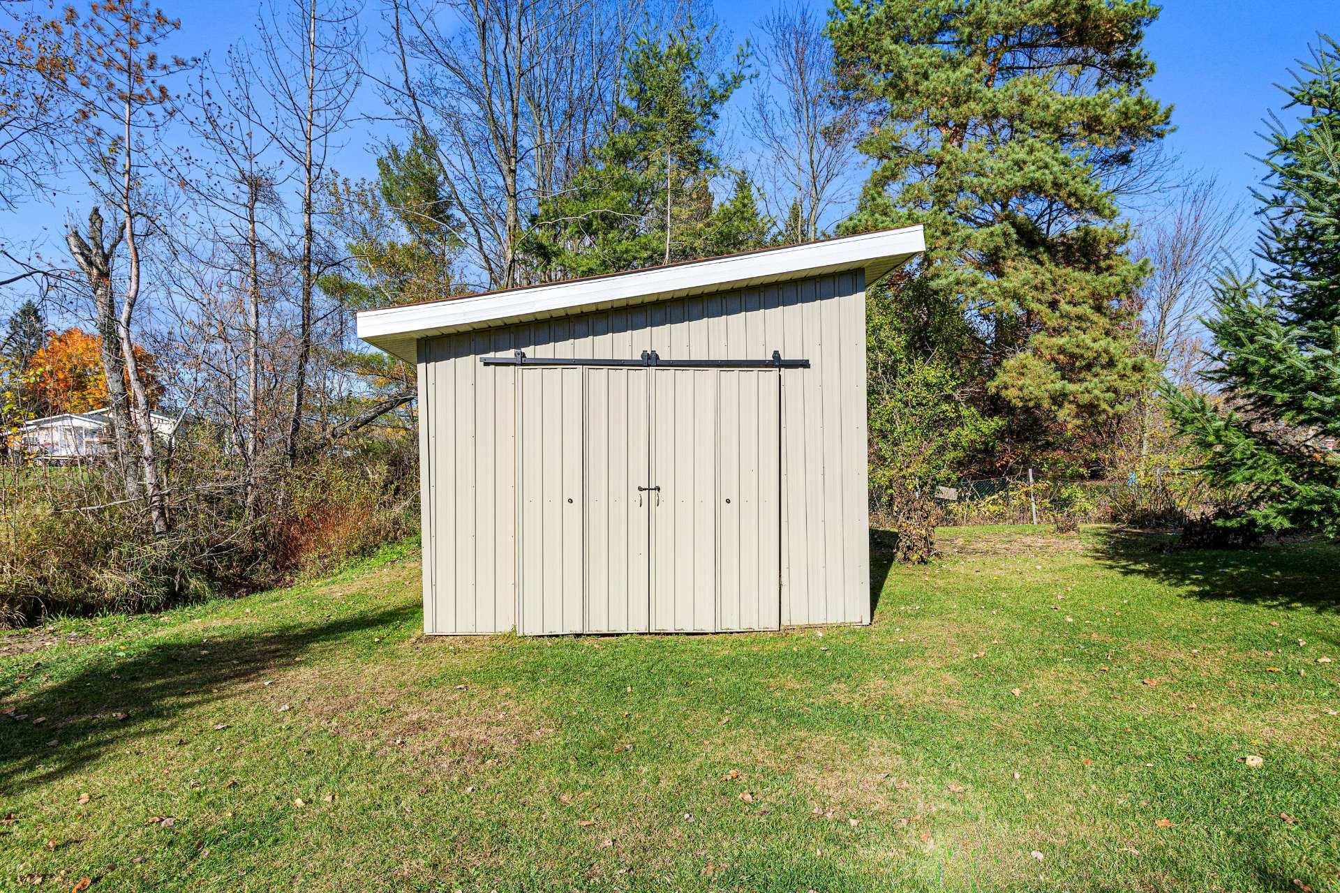 









4


Rue Louis-Seize

,
Brownsburg-Chatham,




QC
J8G2K8

