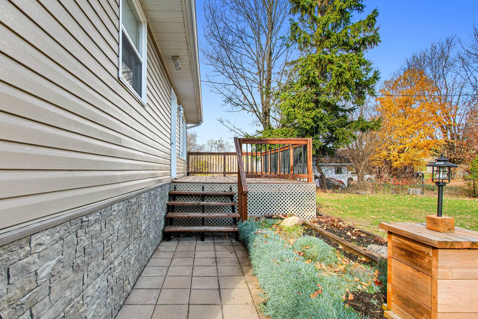 









4


Rue Louis-Seize

,
Brownsburg-Chatham,




QC
J8G2K8

