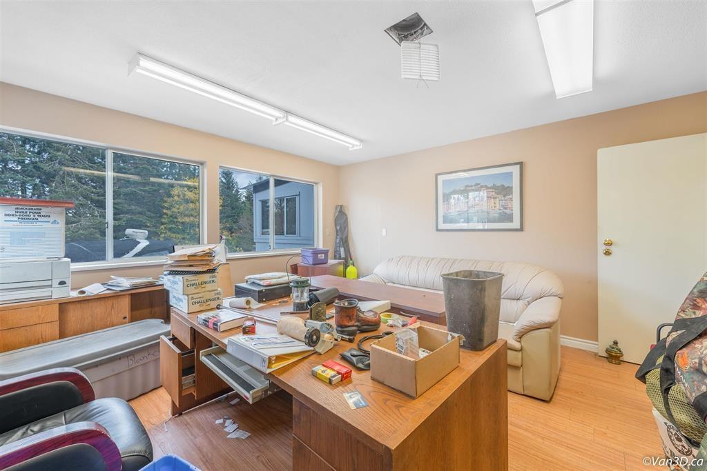 












6455 148 STREET

,
Surrey,




British Columbia
V3S3C5

