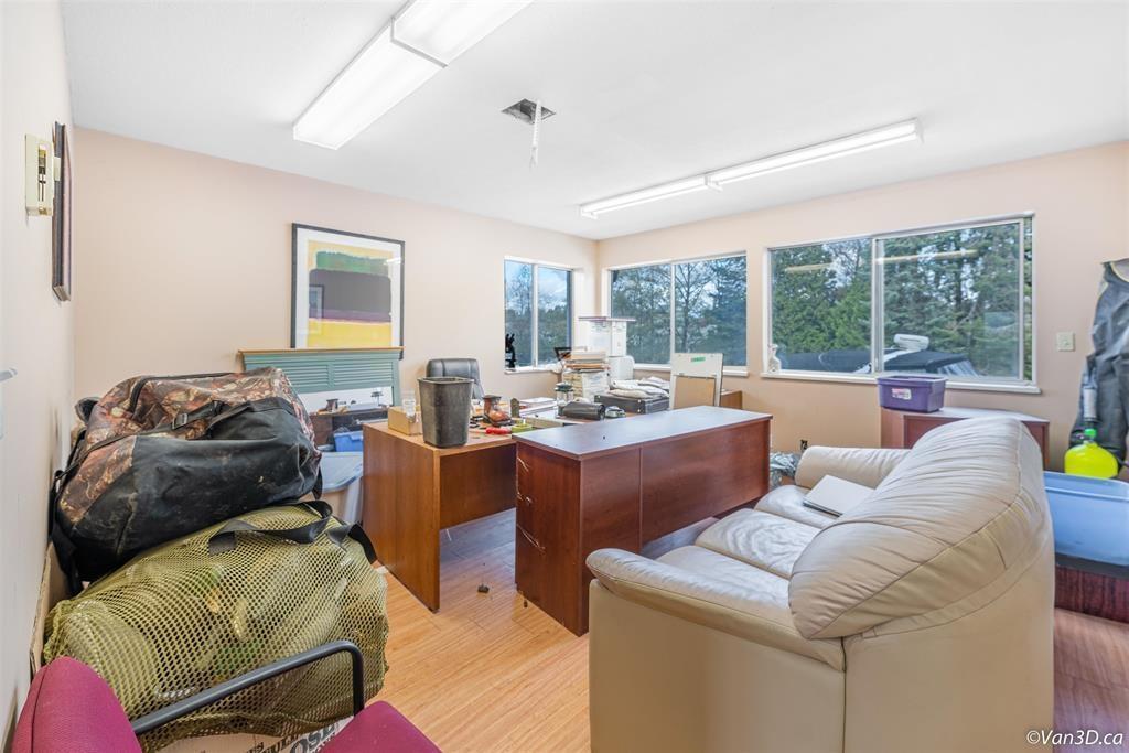 












6455 148 STREET

,
Surrey,




British Columbia
V3S3C5

