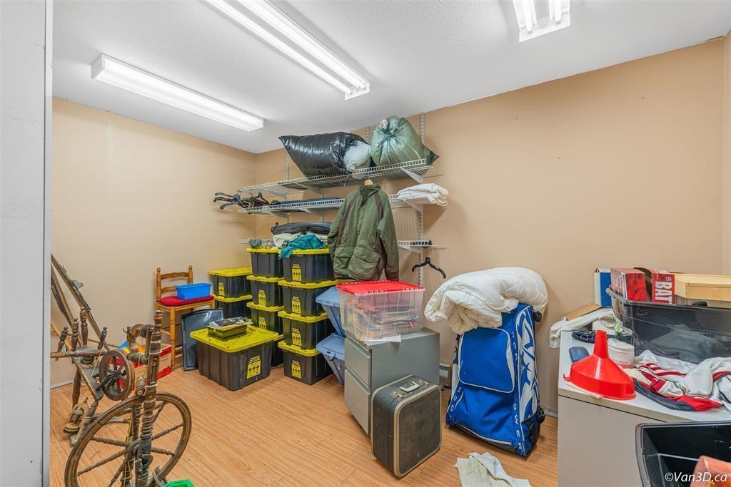 












6455 148 STREET

,
Surrey,




British Columbia
V3S3C5

