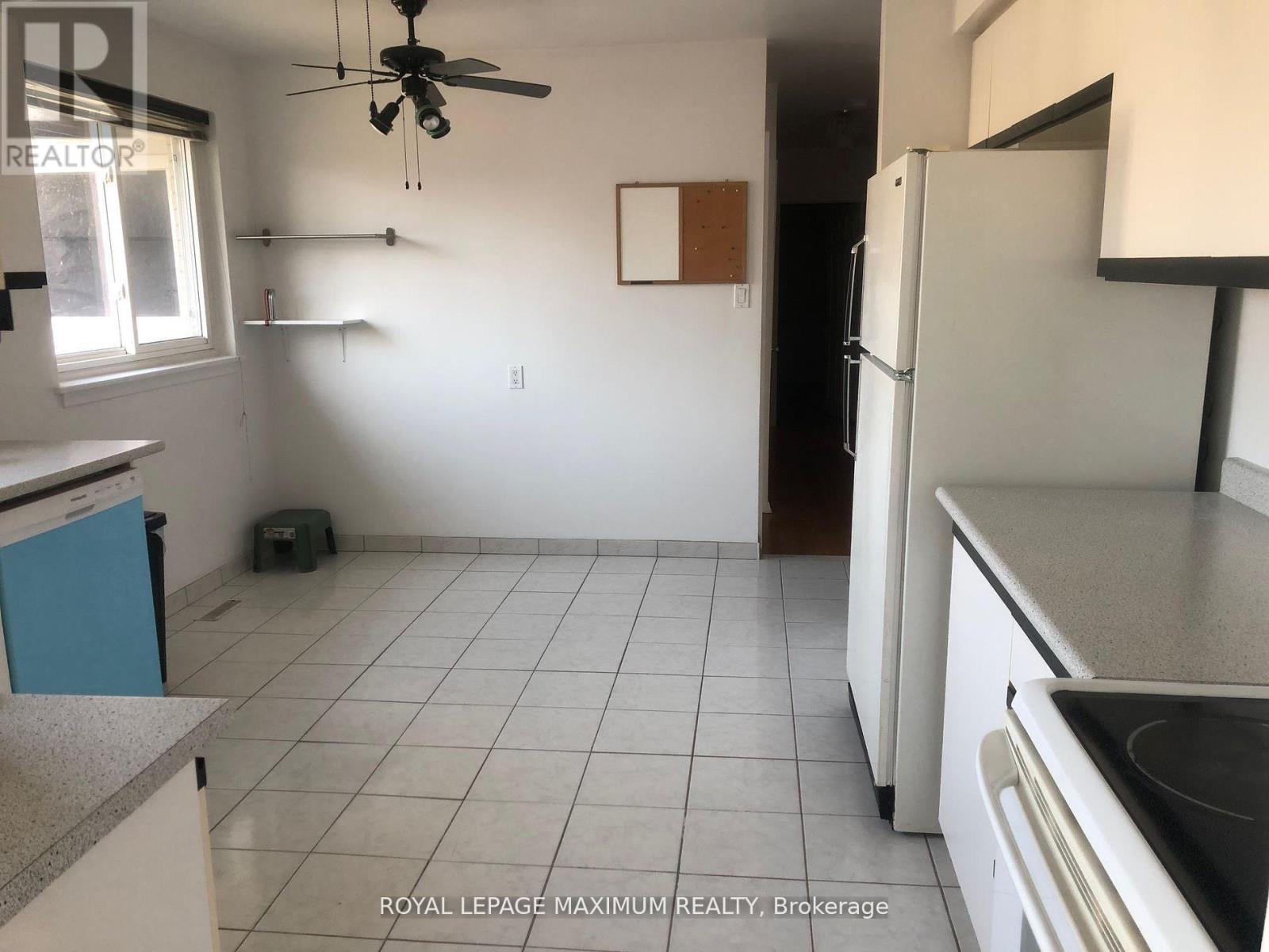 












22 DIANA DRIVE

,
King,




Ontario
L0G1N0

