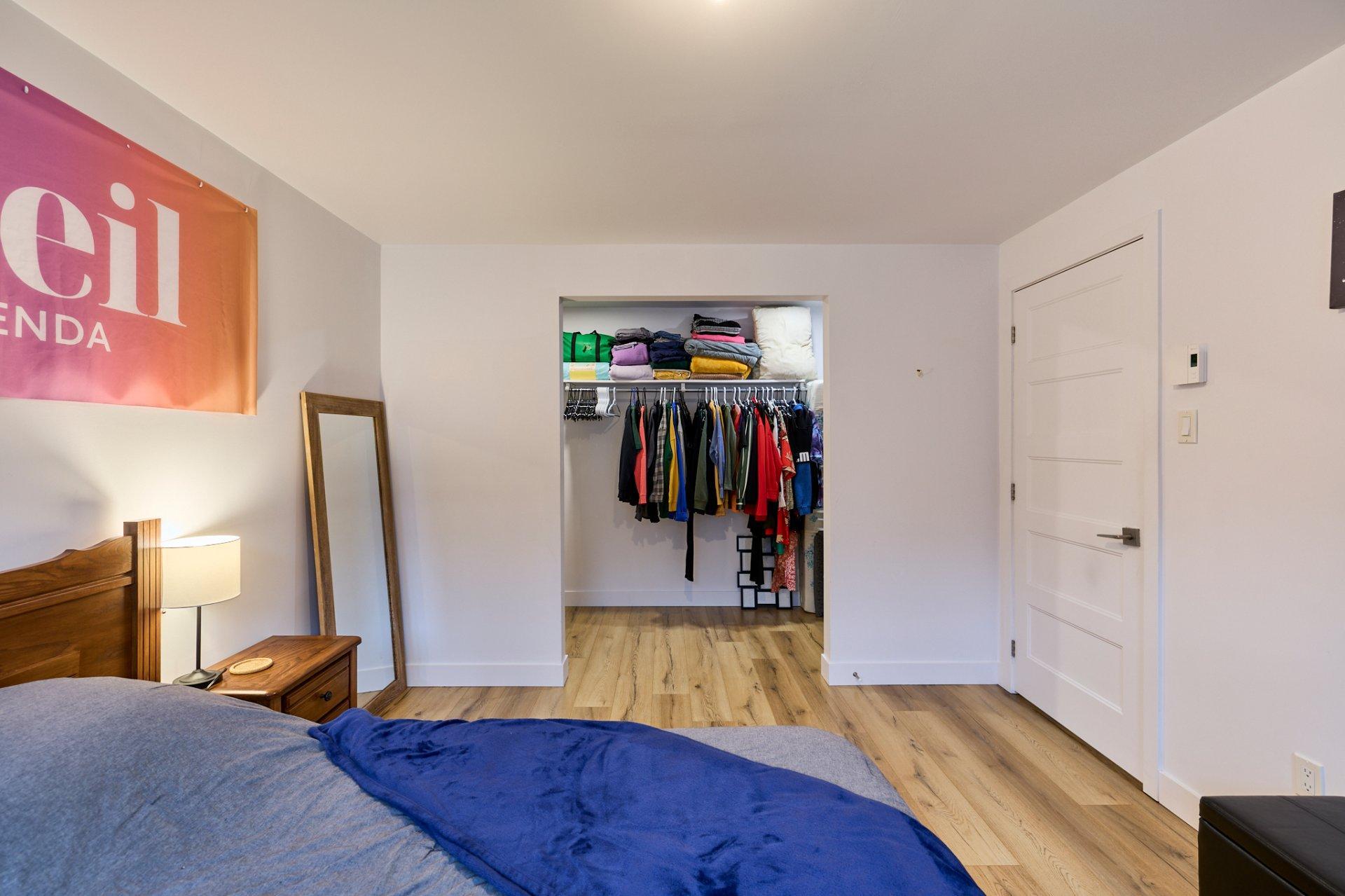 









974


Rue Ste-Ursule

,
Trois-Rivières,




QC
G9A1P1

