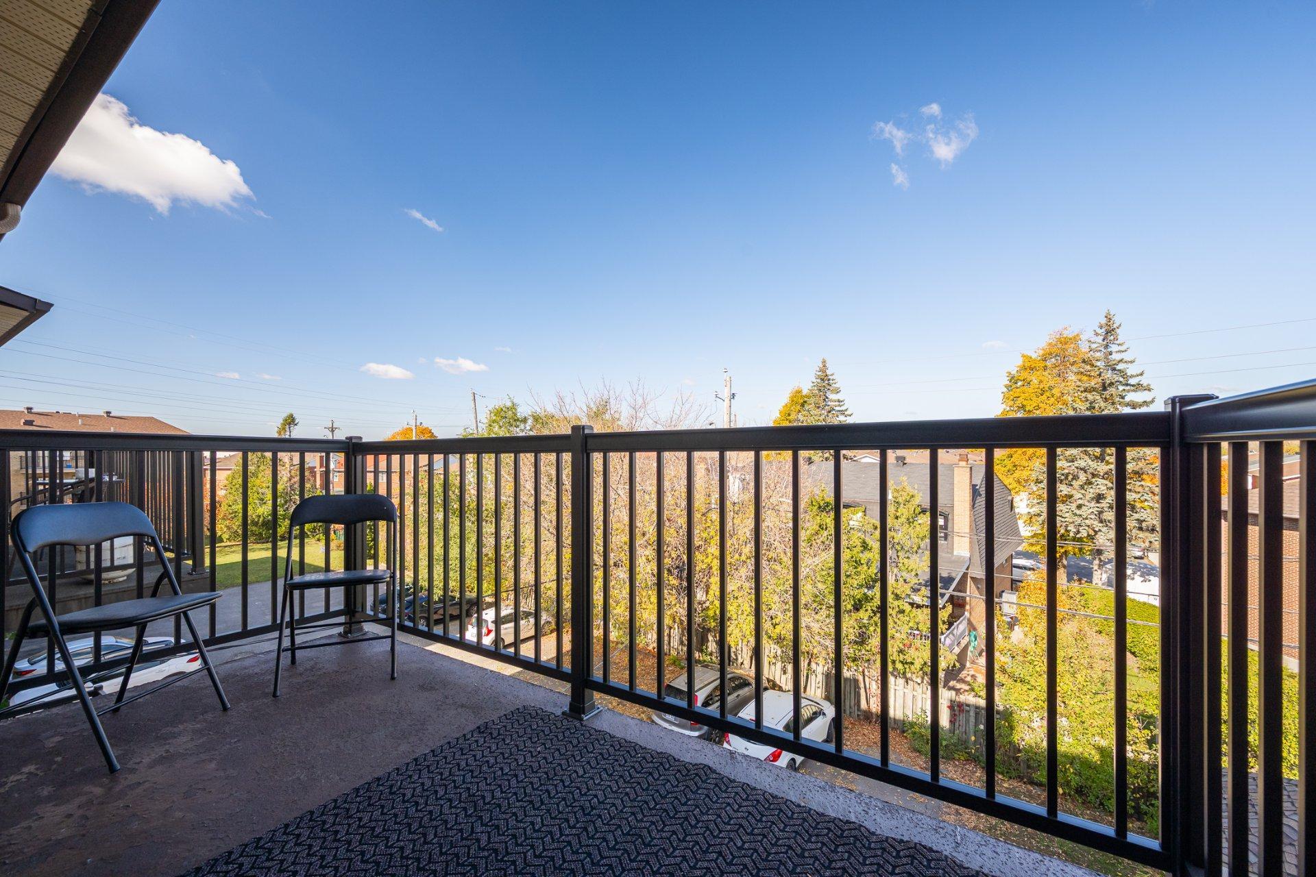 









5175


Boul. Samson

, 302,
Laval (Chomedey),




QC
H7W2J2

