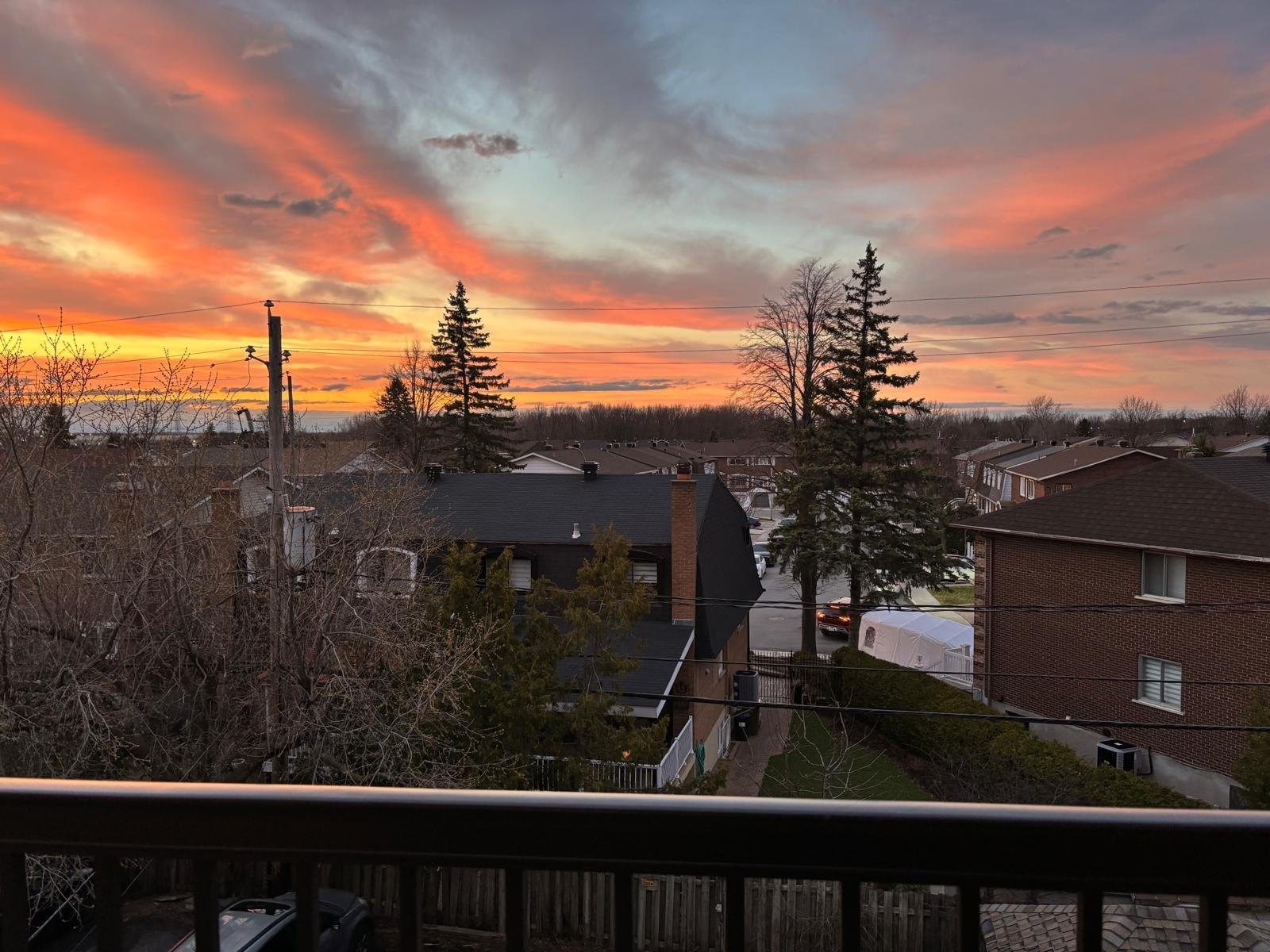 









5175


Boul. Samson

, 302,
Laval (Chomedey),




QC
H7W2J2

