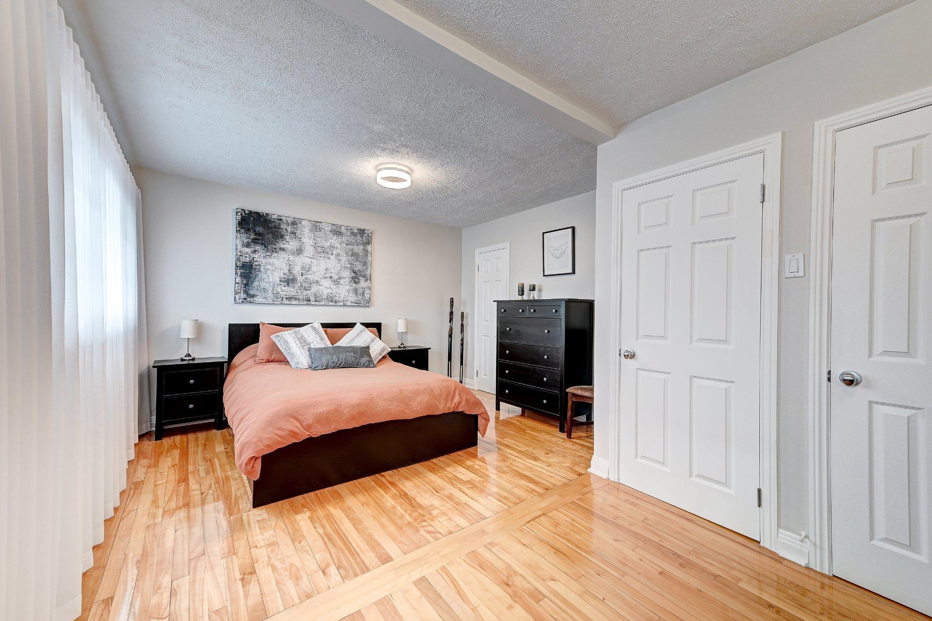 









36


Rue du Collège

,
Delson,




QC
J5B2B7

