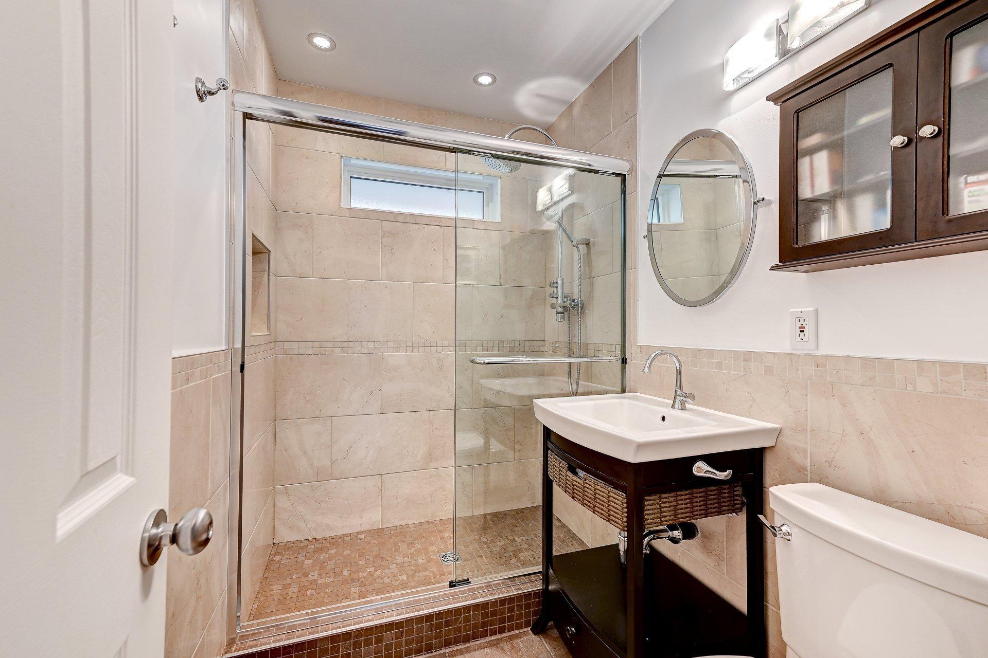 









36


Rue du Collège

,
Delson,




QC
J5B2B7

