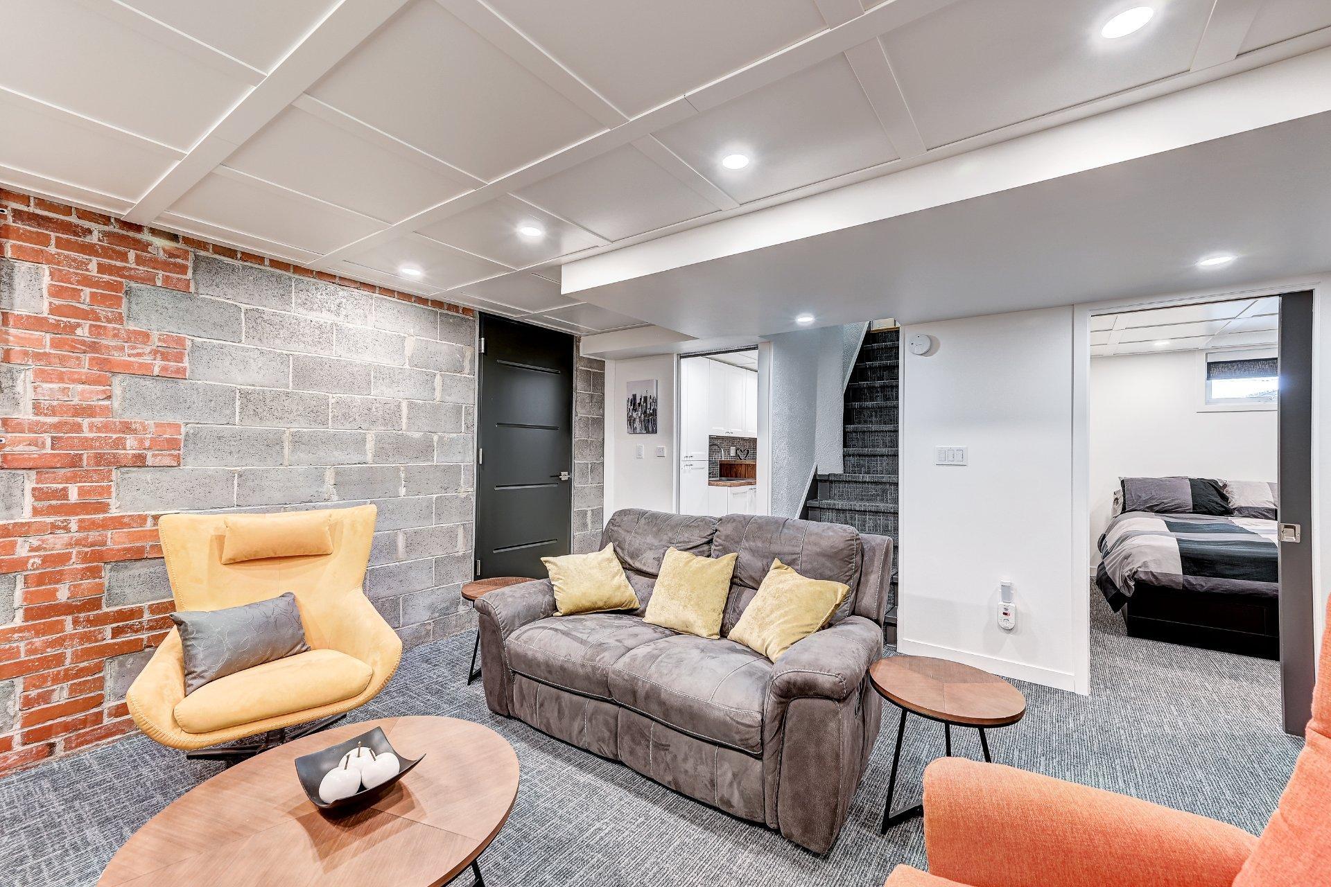 









36


Rue du Collège

,
Delson,




QC
J5B2B7

