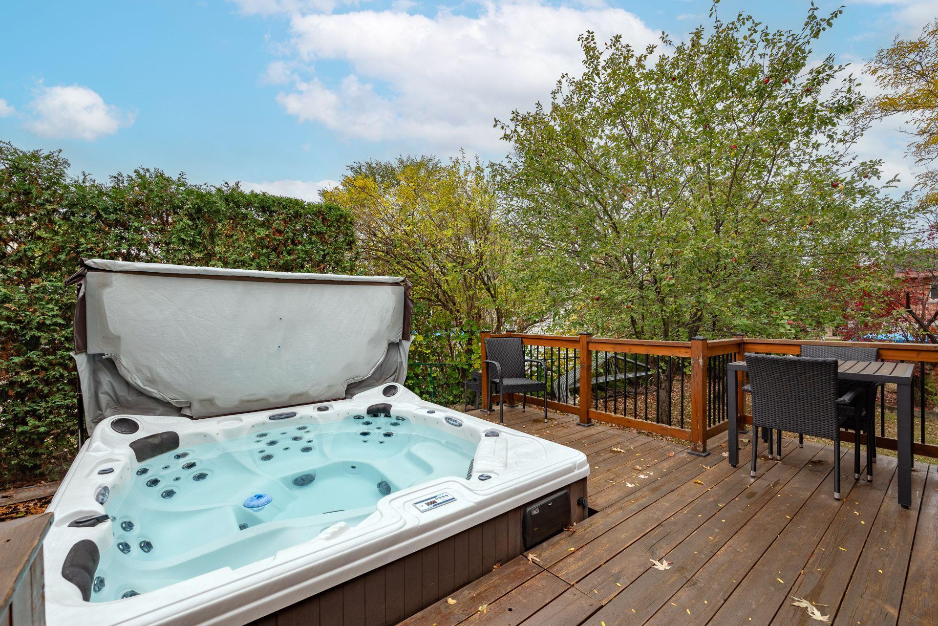 









36


Rue du Collège

,
Delson,




QC
J5B2B7

