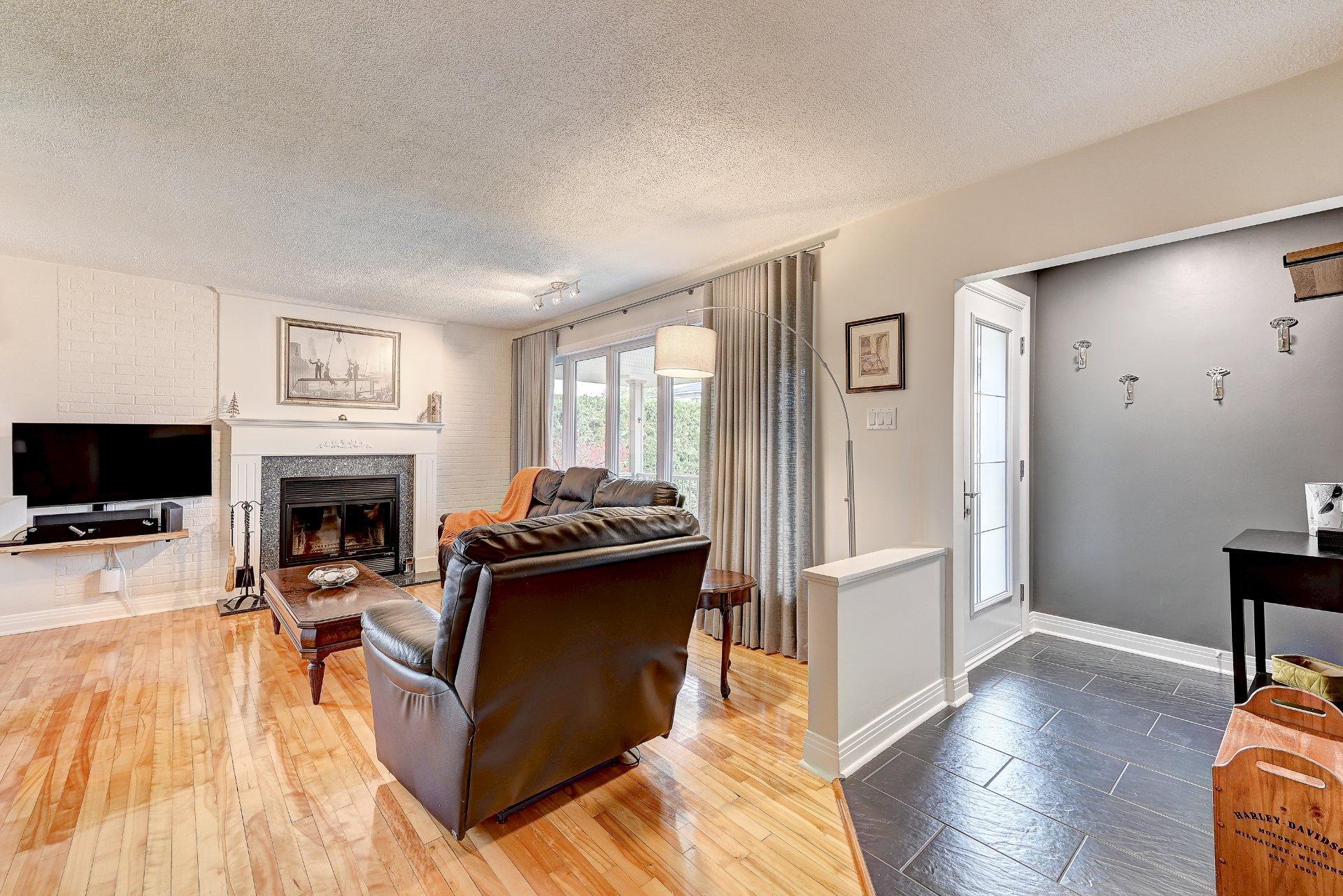 









36


Rue du Collège

,
Delson,




QC
J5B2B7

