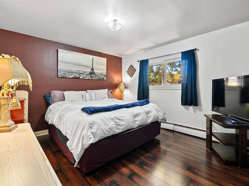 












3 Birchview Drive

,
Halifax,




NS
B3P 1G3

