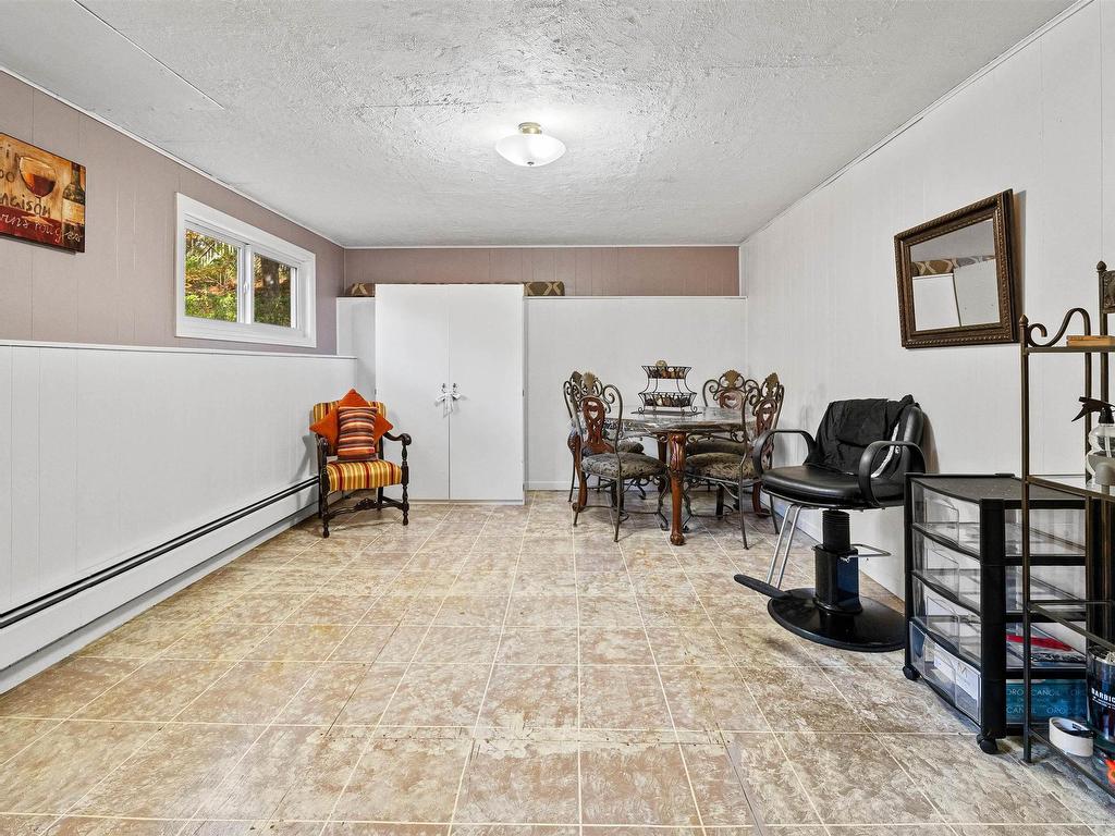 












3 Birchview Drive

,
Halifax,




NS
B3P 1G3

