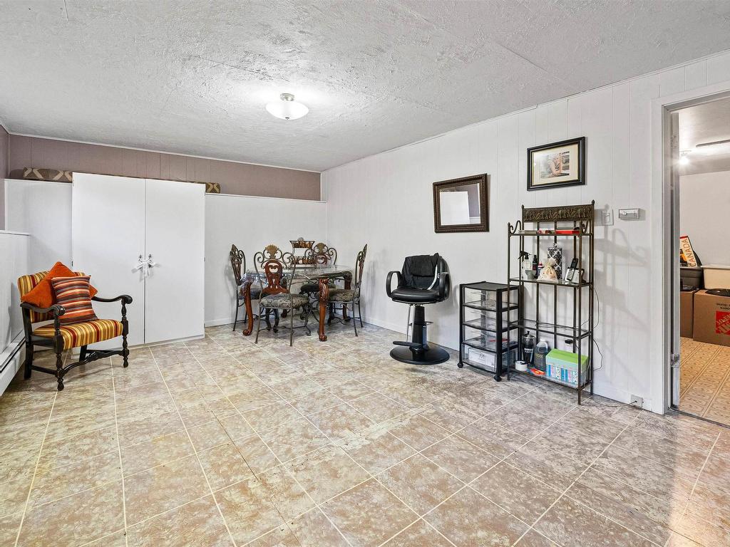 












3 Birchview Drive

,
Halifax,




NS
B3P 1G3

