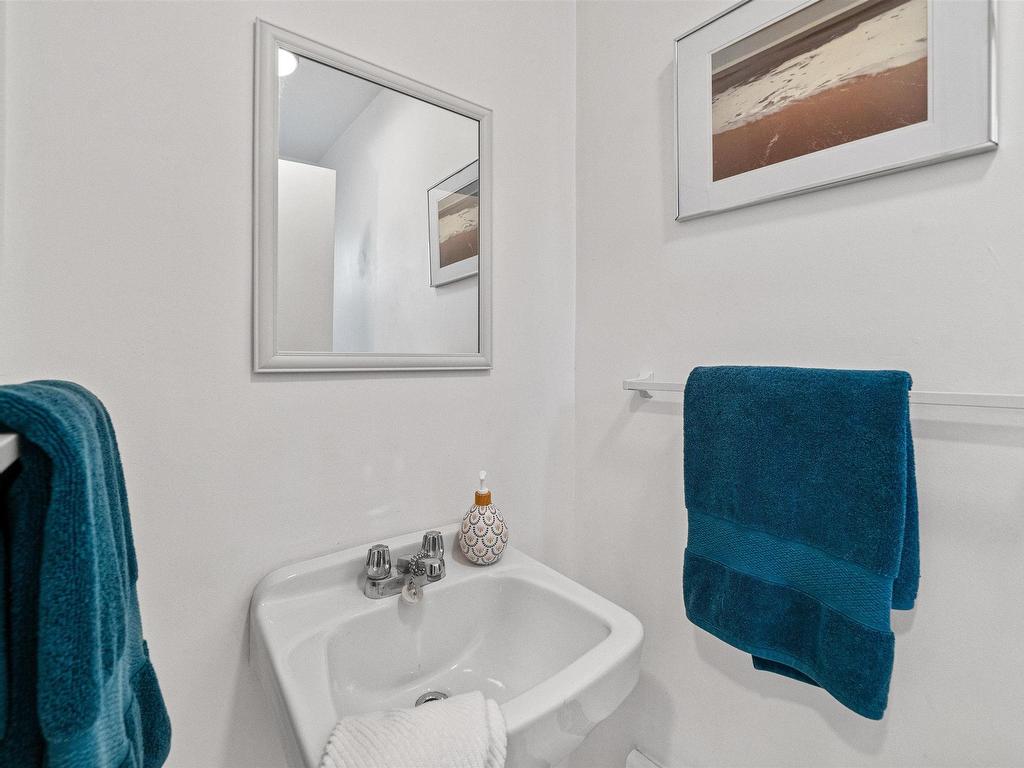 












3 Birchview Drive

,
Halifax,




NS
B3P 1G3

