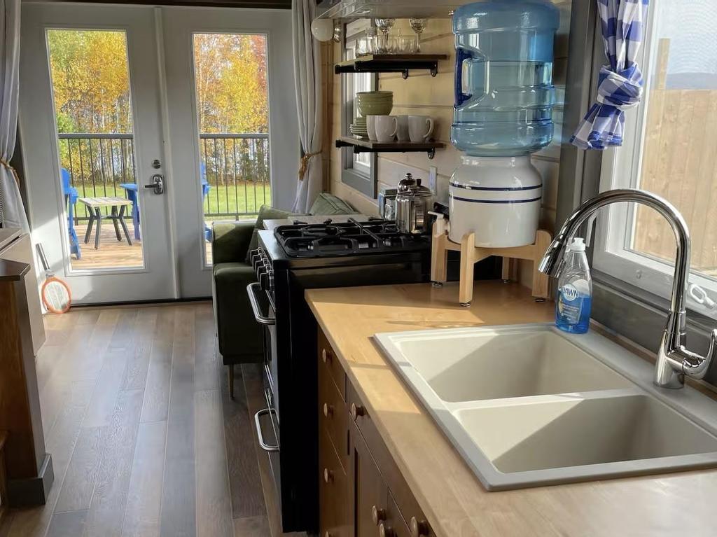 












1543 West Lake Ainslie

,
West Lake Ainslie,




NS
B0E 1N0

