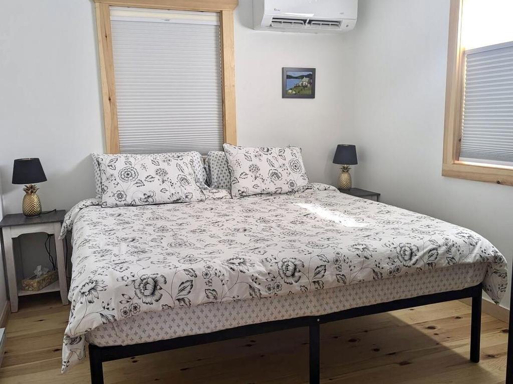 












1543 West Lake Ainslie

,
West Lake Ainslie,




NS
B0E 1N0

