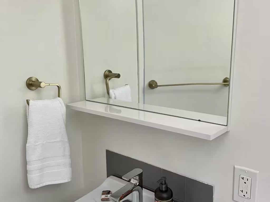 












1543 West Lake Ainslie

,
West Lake Ainslie,




NS
B0E 1N0

