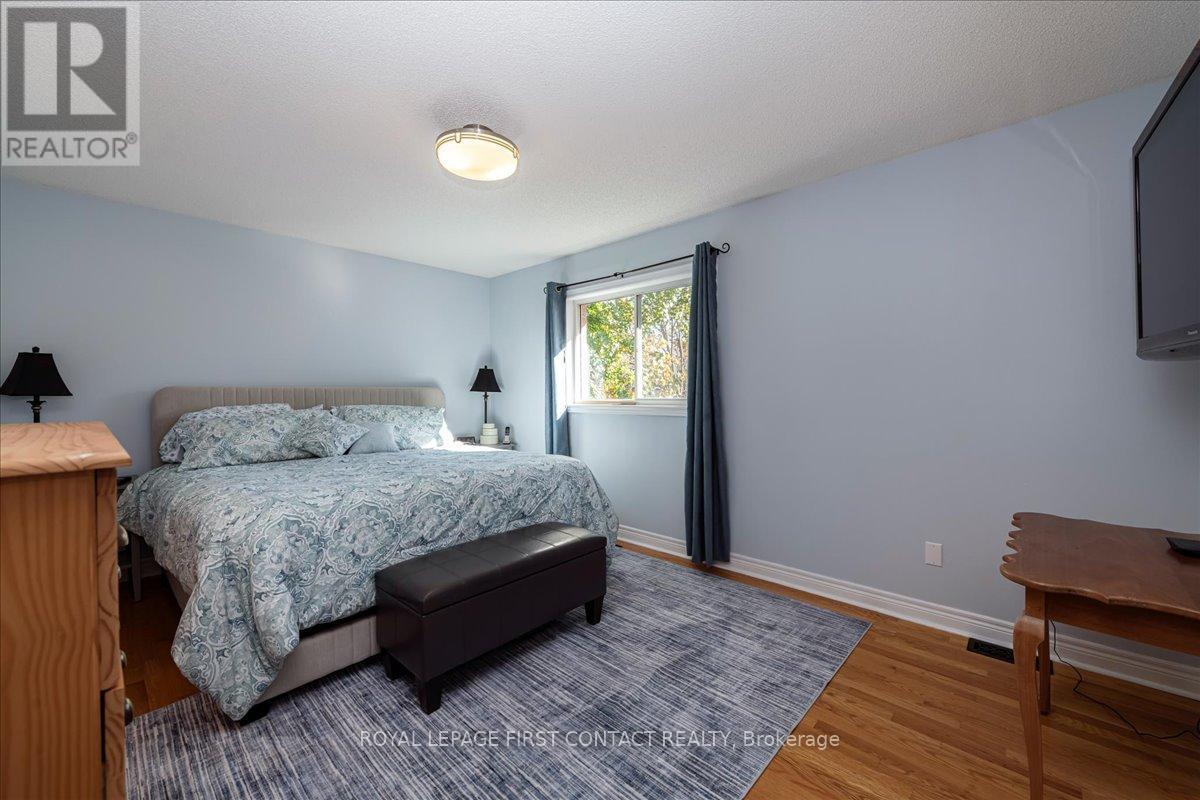 












701 HAPPY VALE DRIVE E

,
Innisfil,




Ontario
L9S2E6

