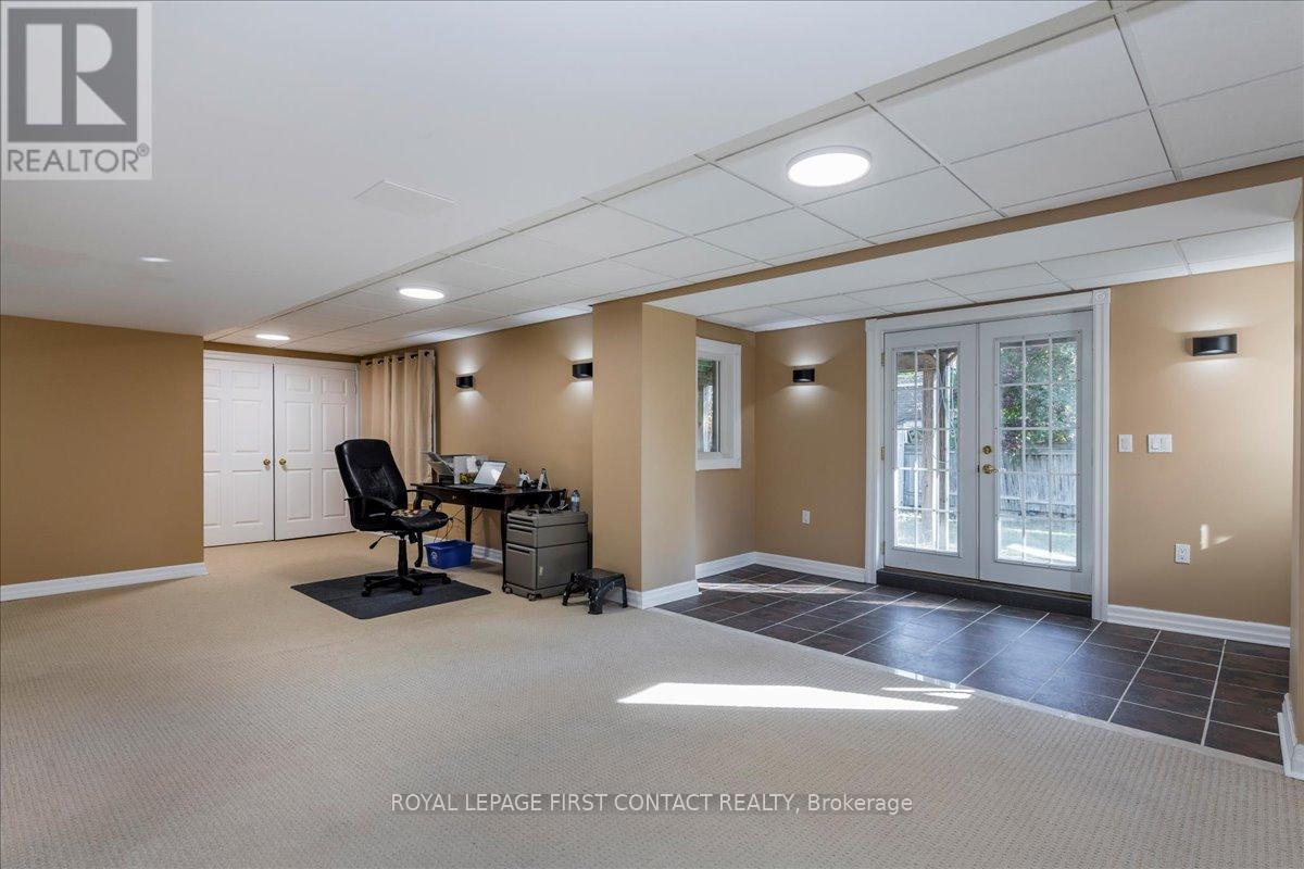 












701 HAPPY VALE DRIVE E

,
Innisfil,




Ontario
L9S2E6

