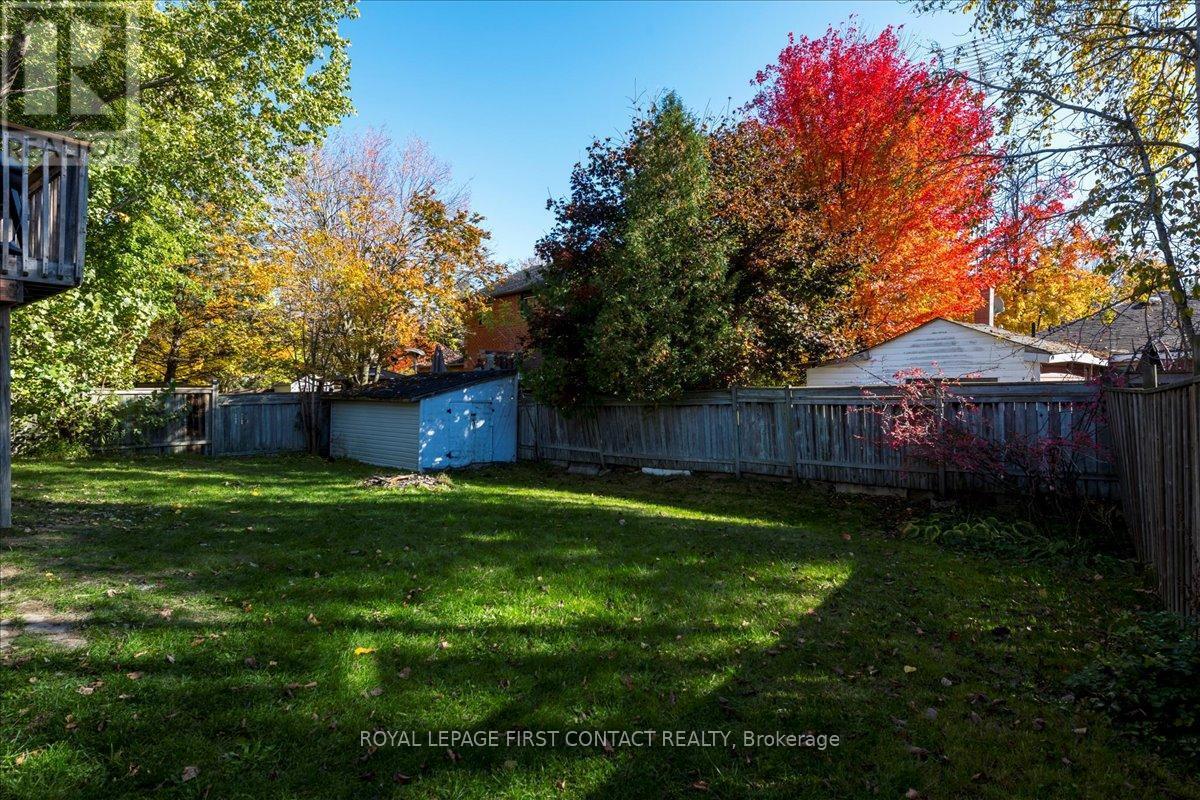 












701 HAPPY VALE DRIVE E

,
Innisfil,




Ontario
L9S2E6

